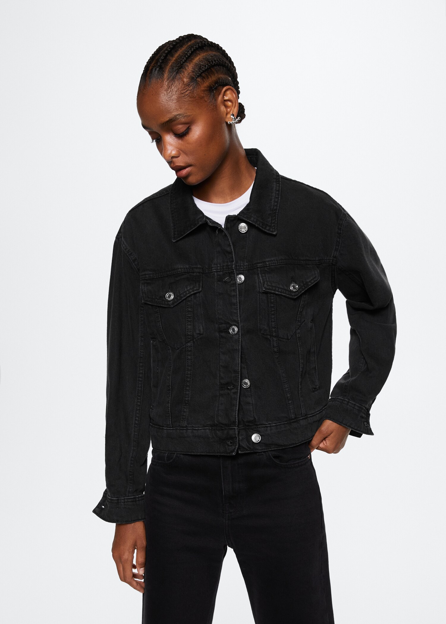 Jeansjacke mit Taschen - Mittlere Ansicht