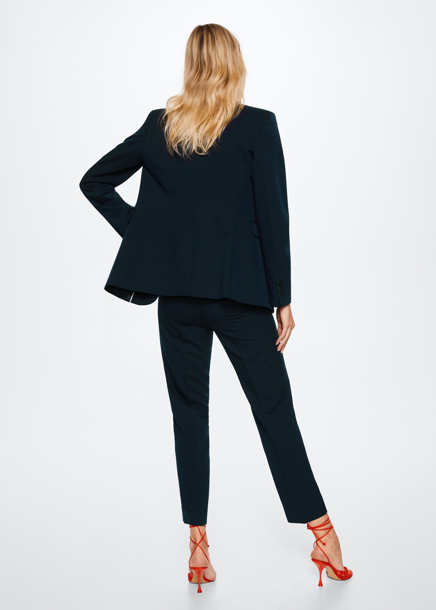 Pleated suit pants - Reverse of the article