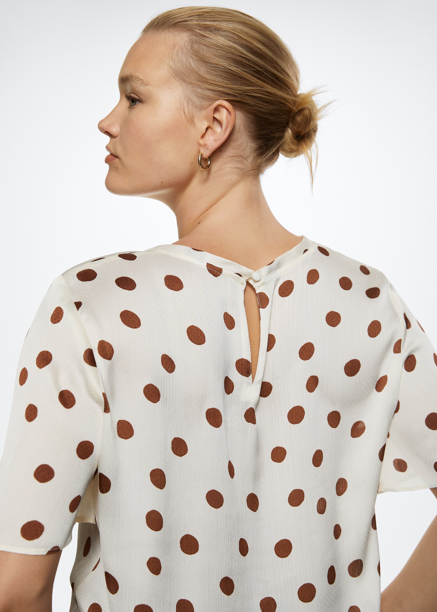 Blusa estampado bolas - Pormenor do artigo 5