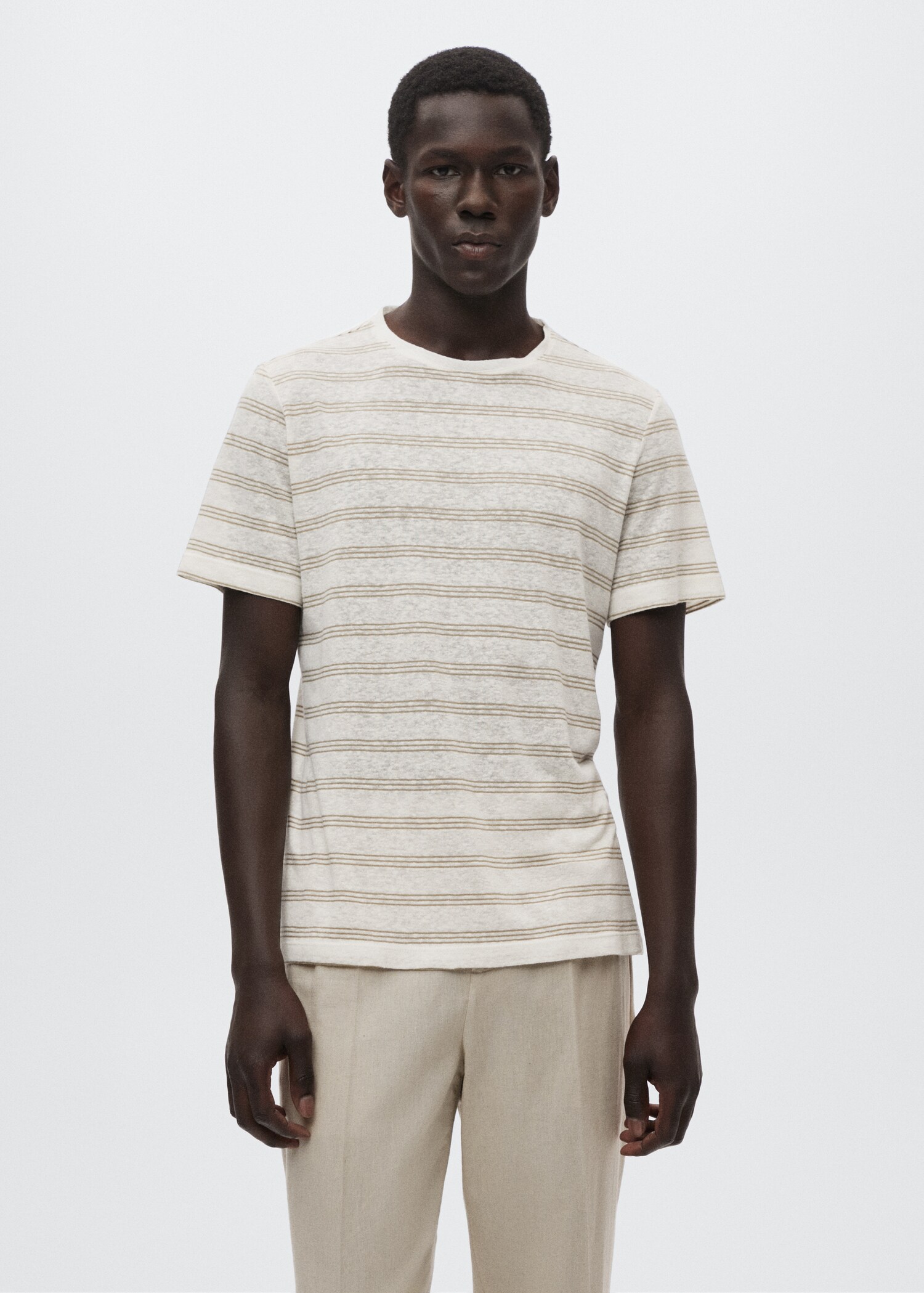 T-shirt lin rayures - Plan moyen