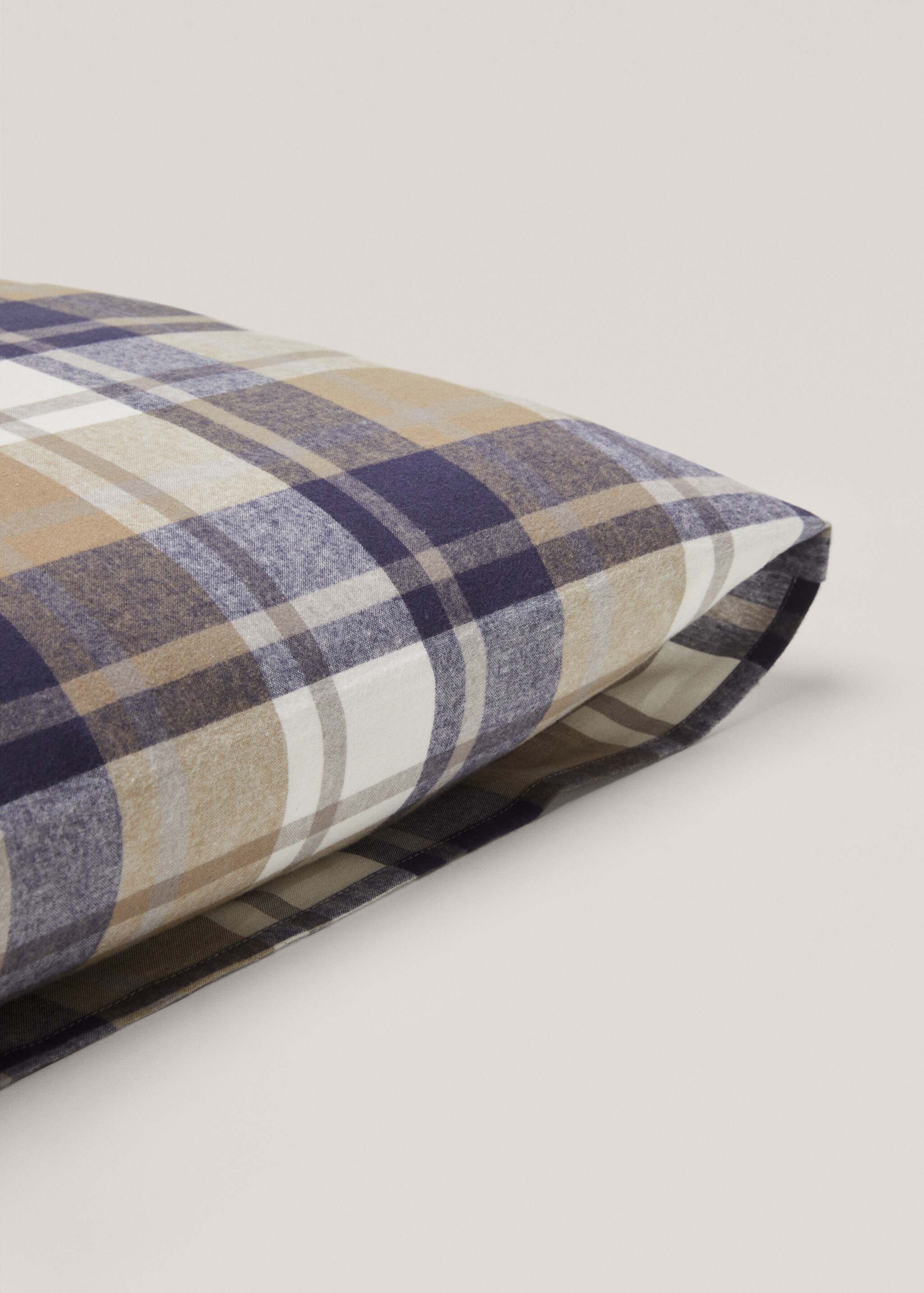 Woven check flannel pillowcase 60x60cm (Pack of two) - Details of the article 3