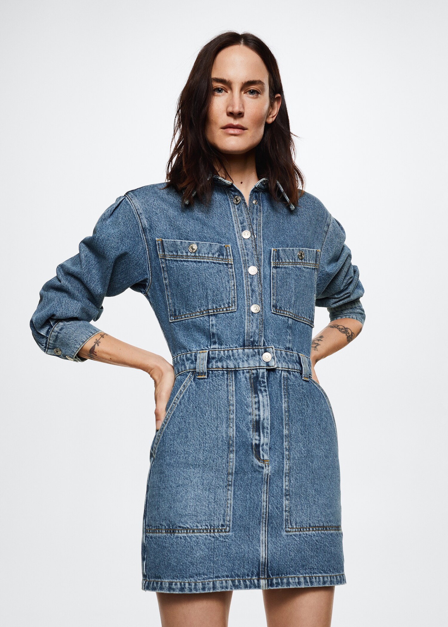 Jeanskleid mit Taschen - Mittlere Ansicht
