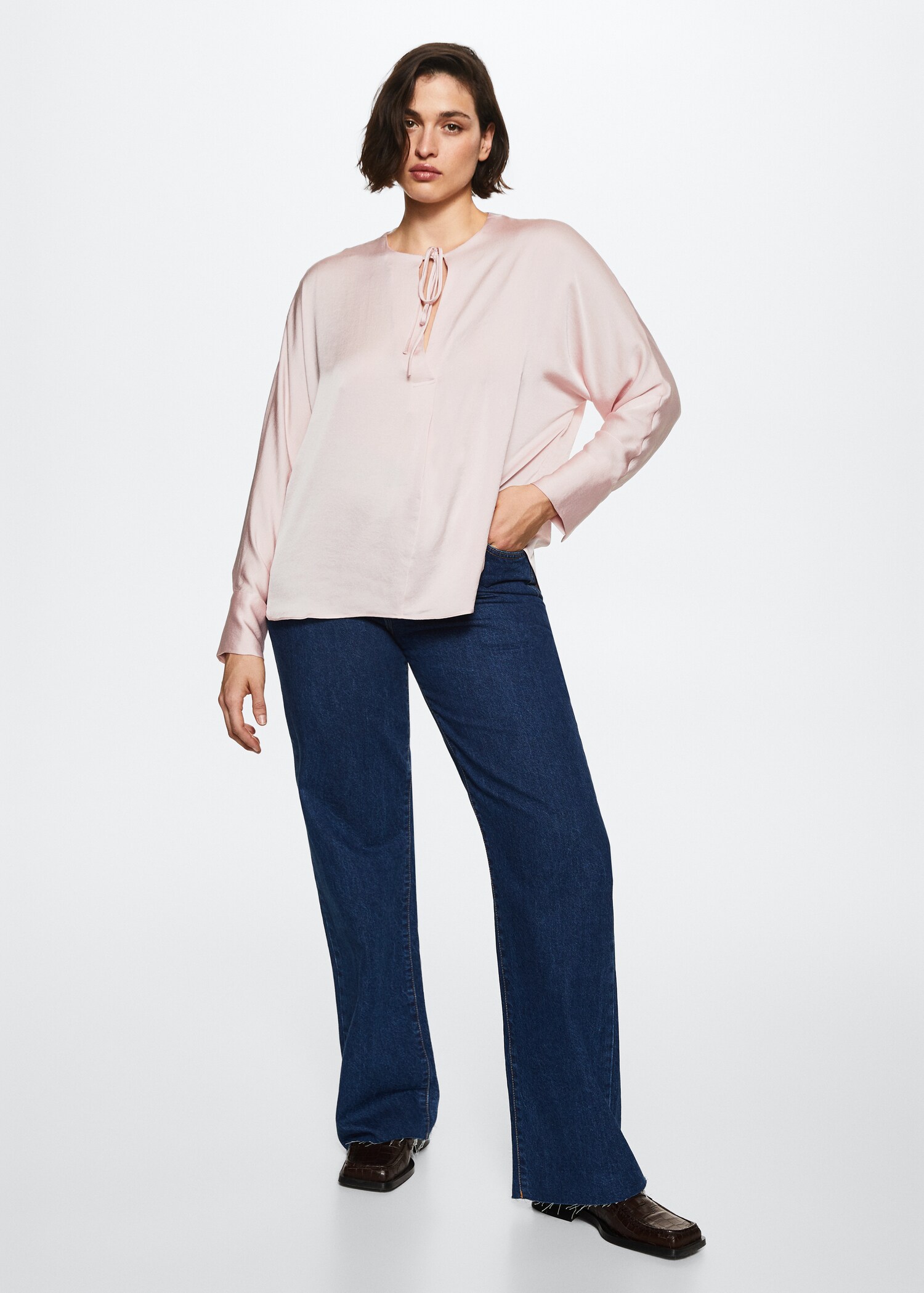 Lace flowy blouse - Details of the article 3