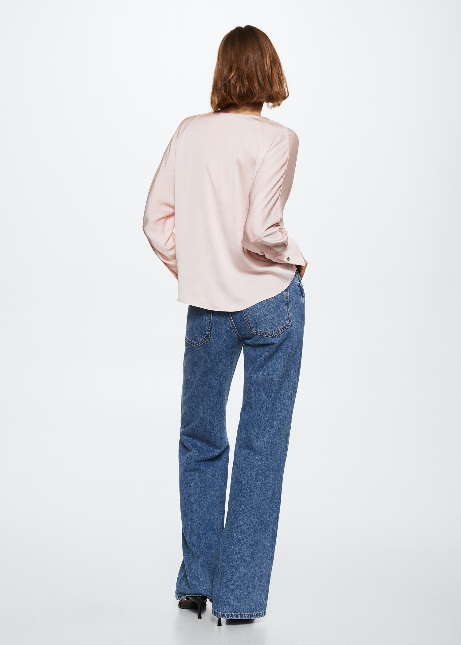 Lace flowy blouse - Reverse of the article