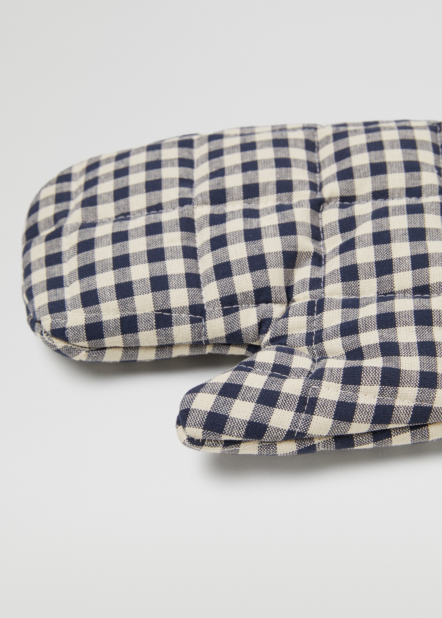 Ofenhandschuhe aus Baumwolle mit Vichy-Karomuster - Detail des Artikels 2