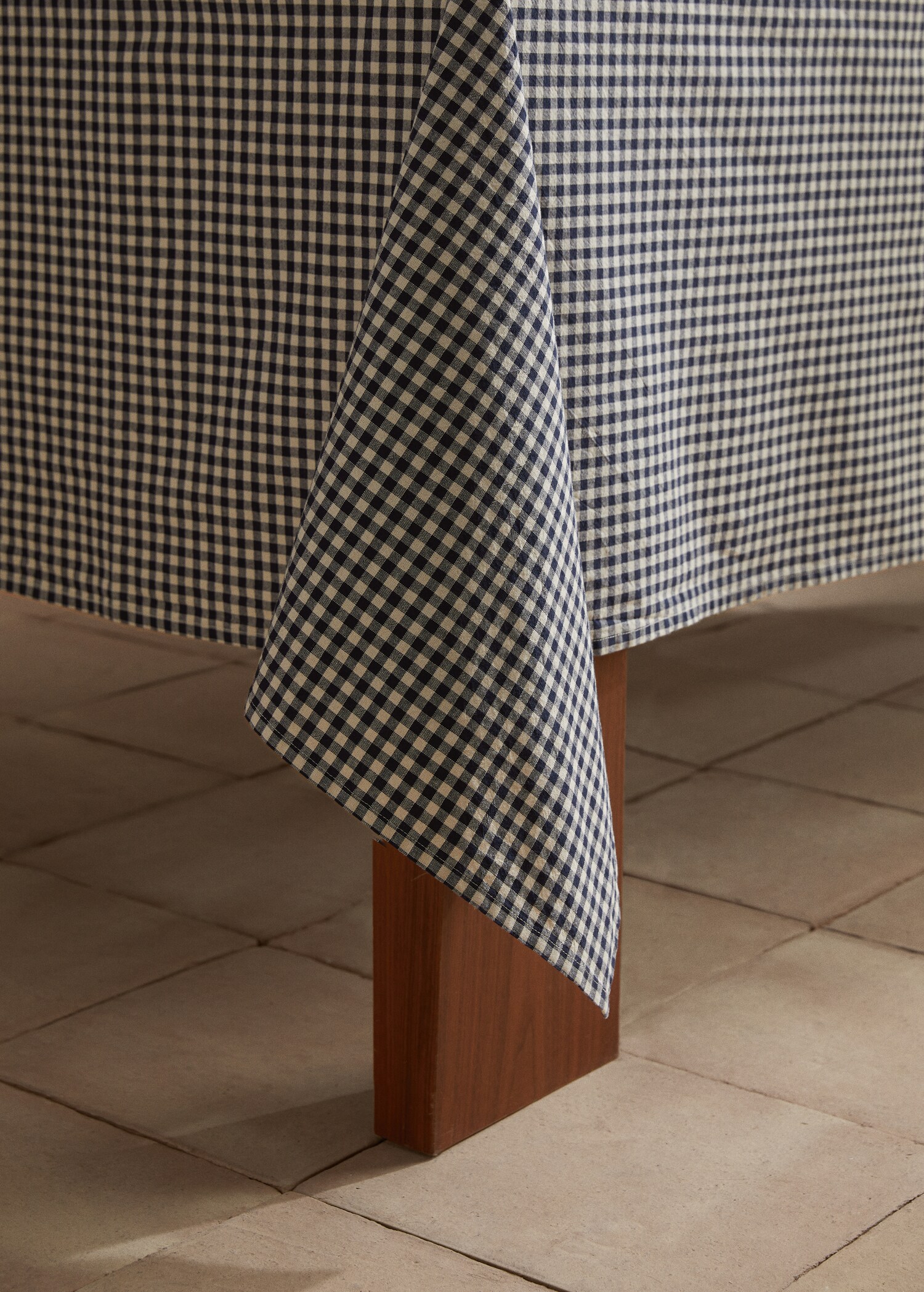 Tischdecke aus Baumwolle mit Vichy-Karomuster 150 x 250 cm - Detail des Artikels 2