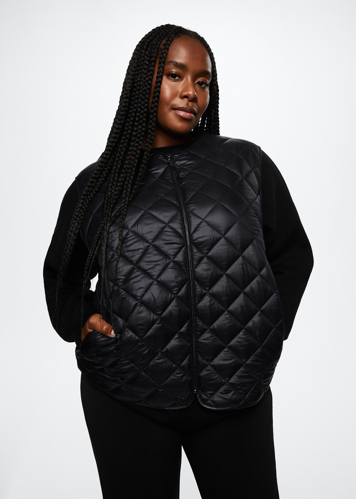 Ultra-light quilted gilet - Details of the article 3