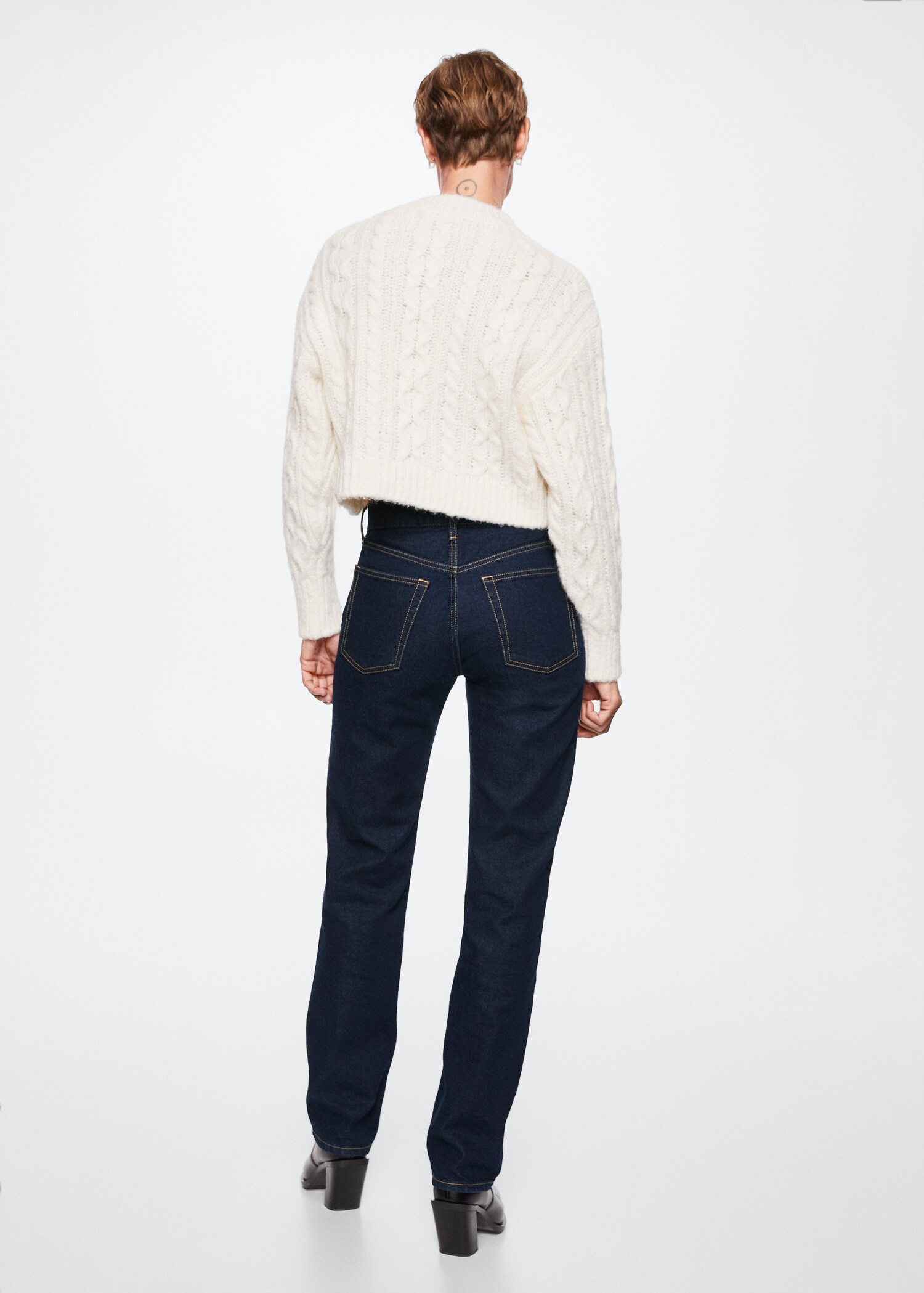 Mid-rise straight jeans - Reverse of the article