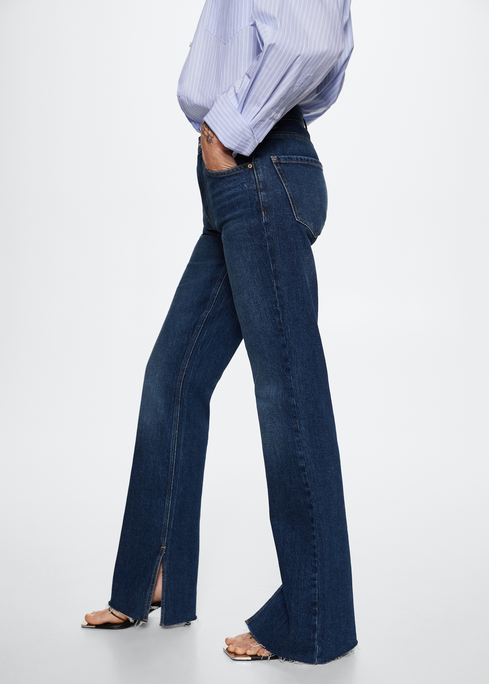 Mid-rise straight jeans - Details of the article 2