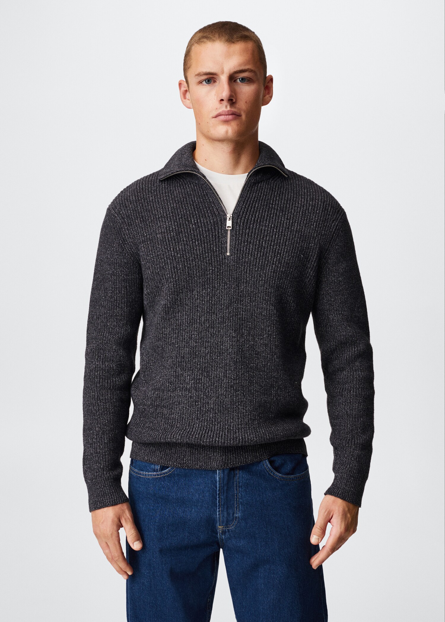 Structured sweater with zip neck  - Medium plane