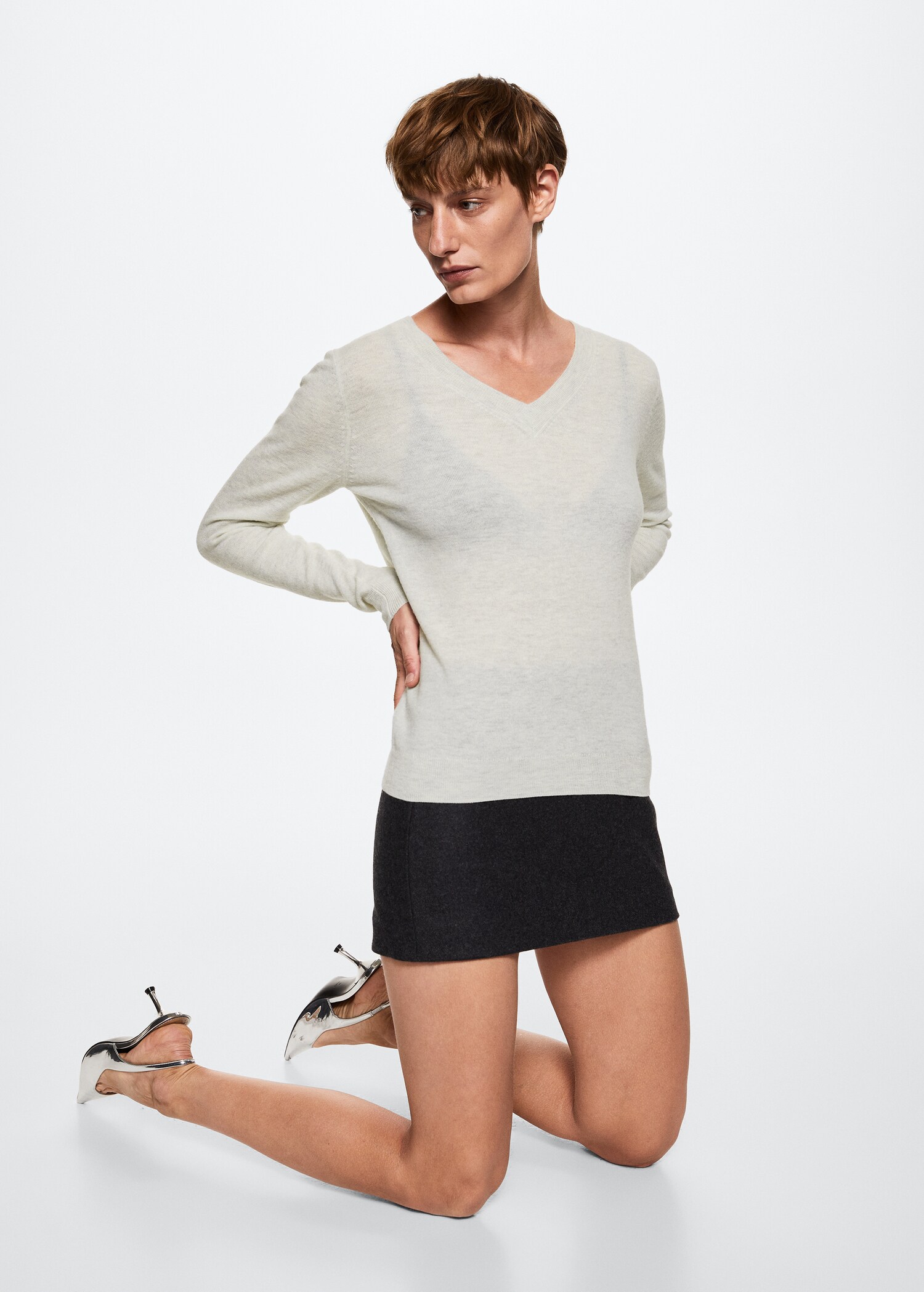 Wollpullover mit V-Ausschnitt - Detail des Artikels 2
