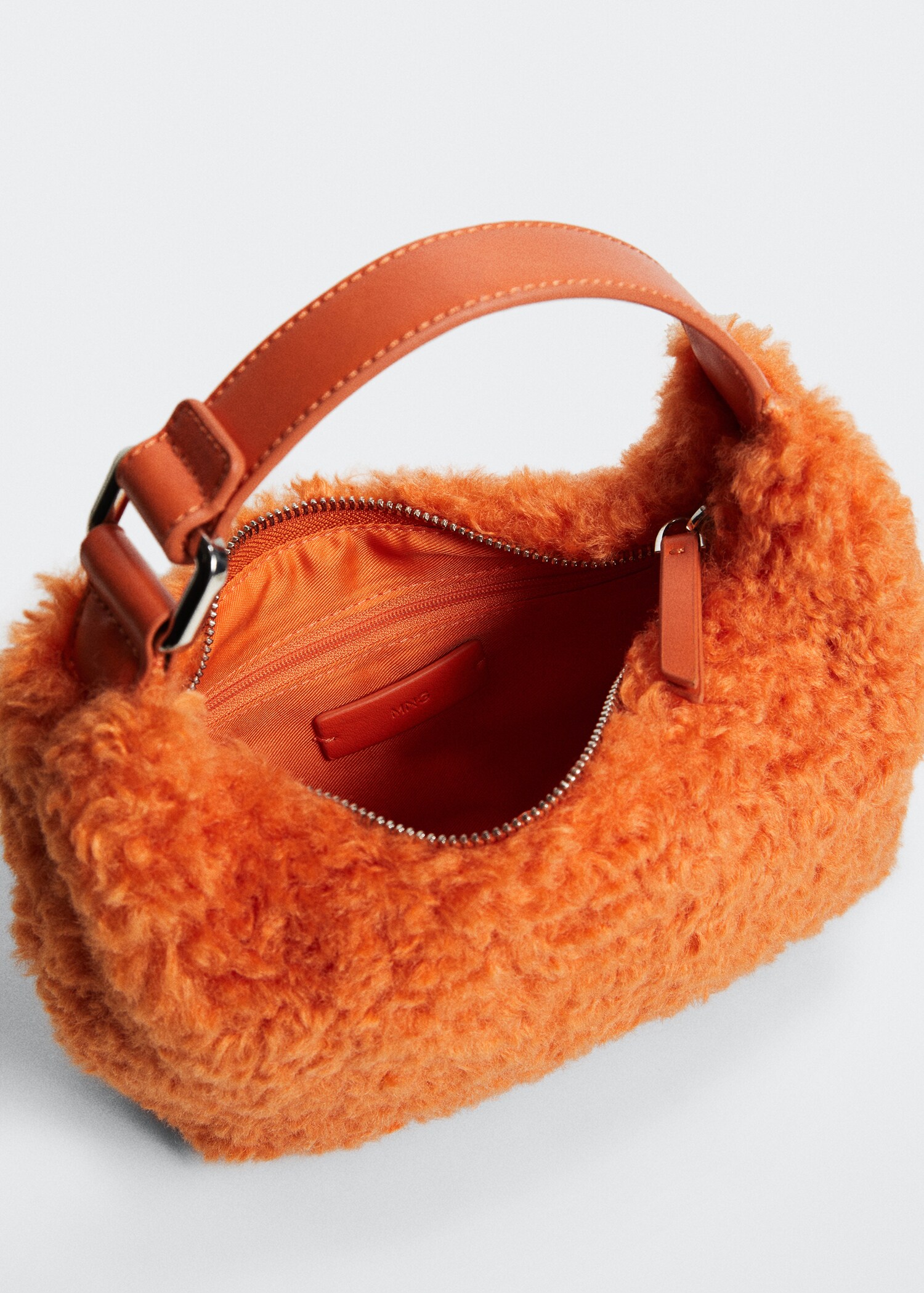 Short handle hair bag - Details of the article 2