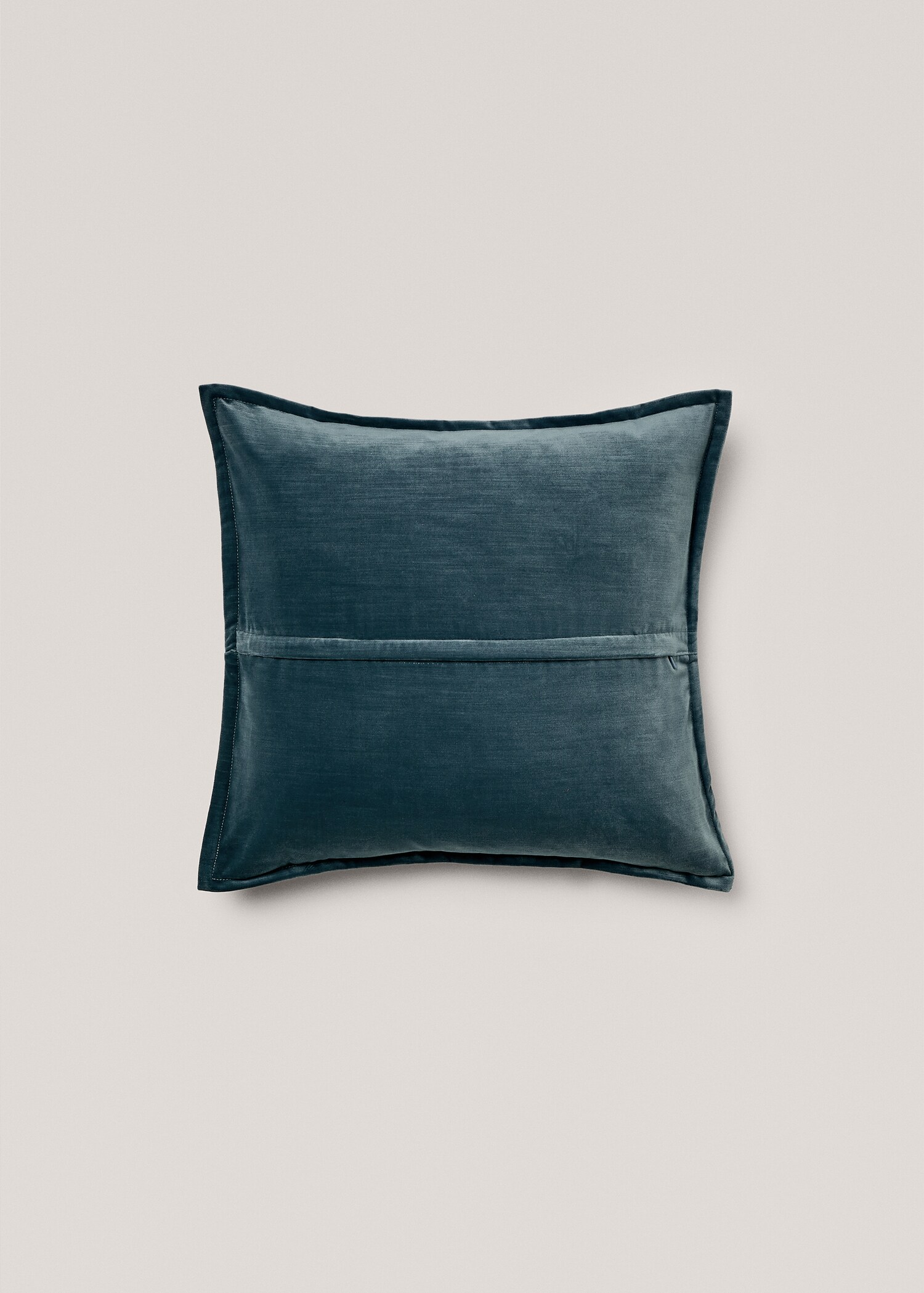 Velvet cushion cover 50X50cm - Reverse of the article