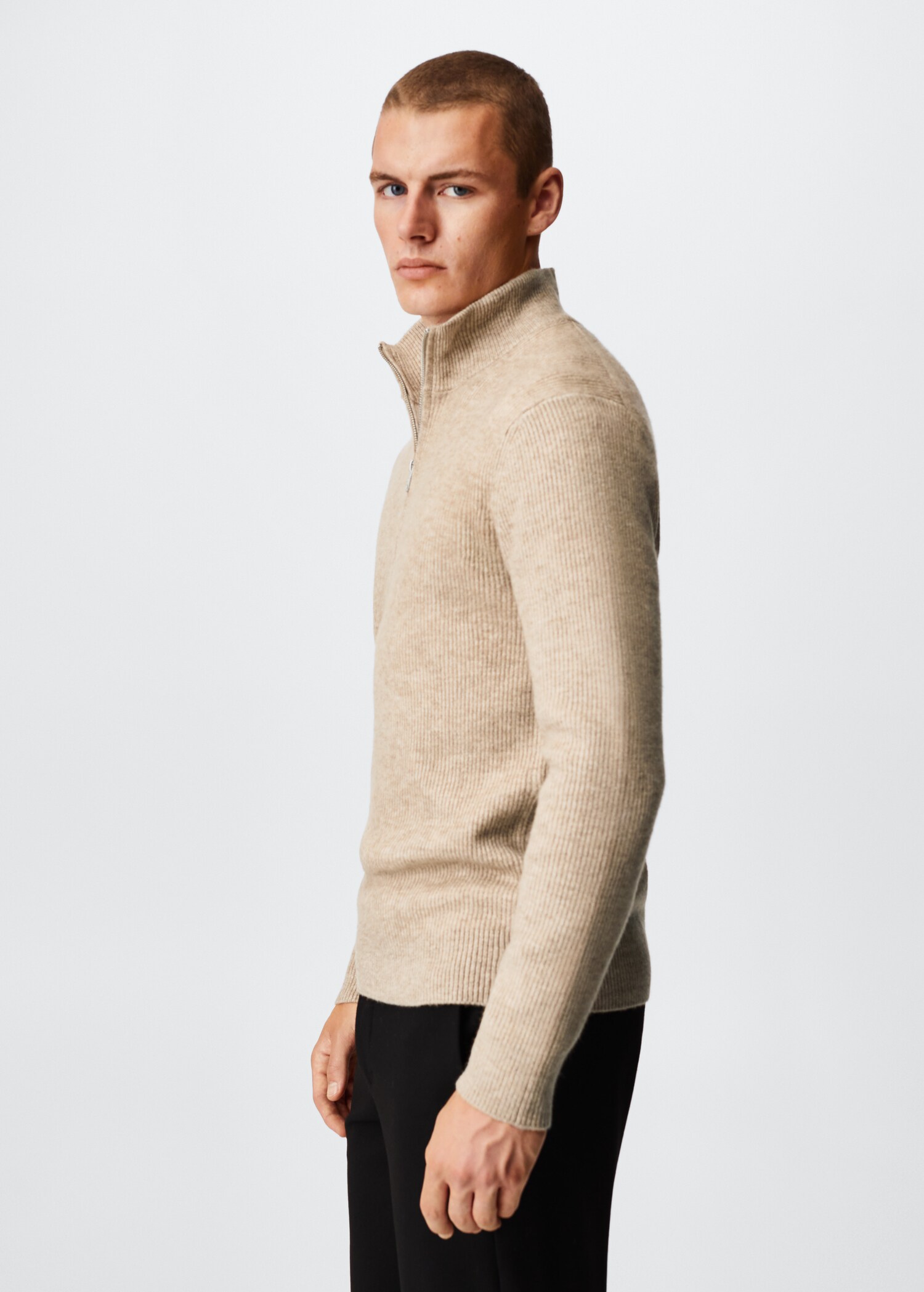 Zipped high collar sweater - Details of the article 4