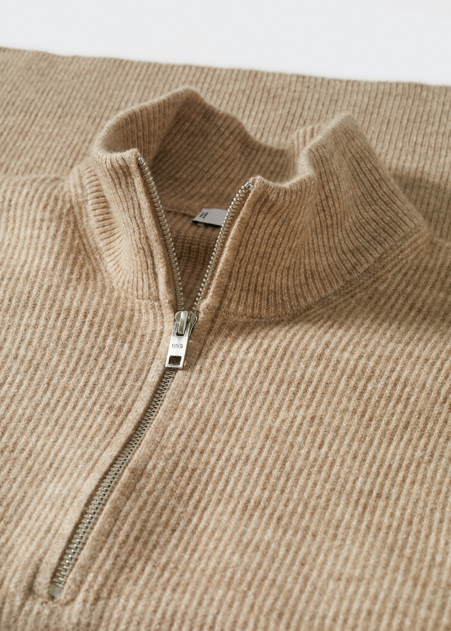 Zipped high collar sweater - Details of the article 8