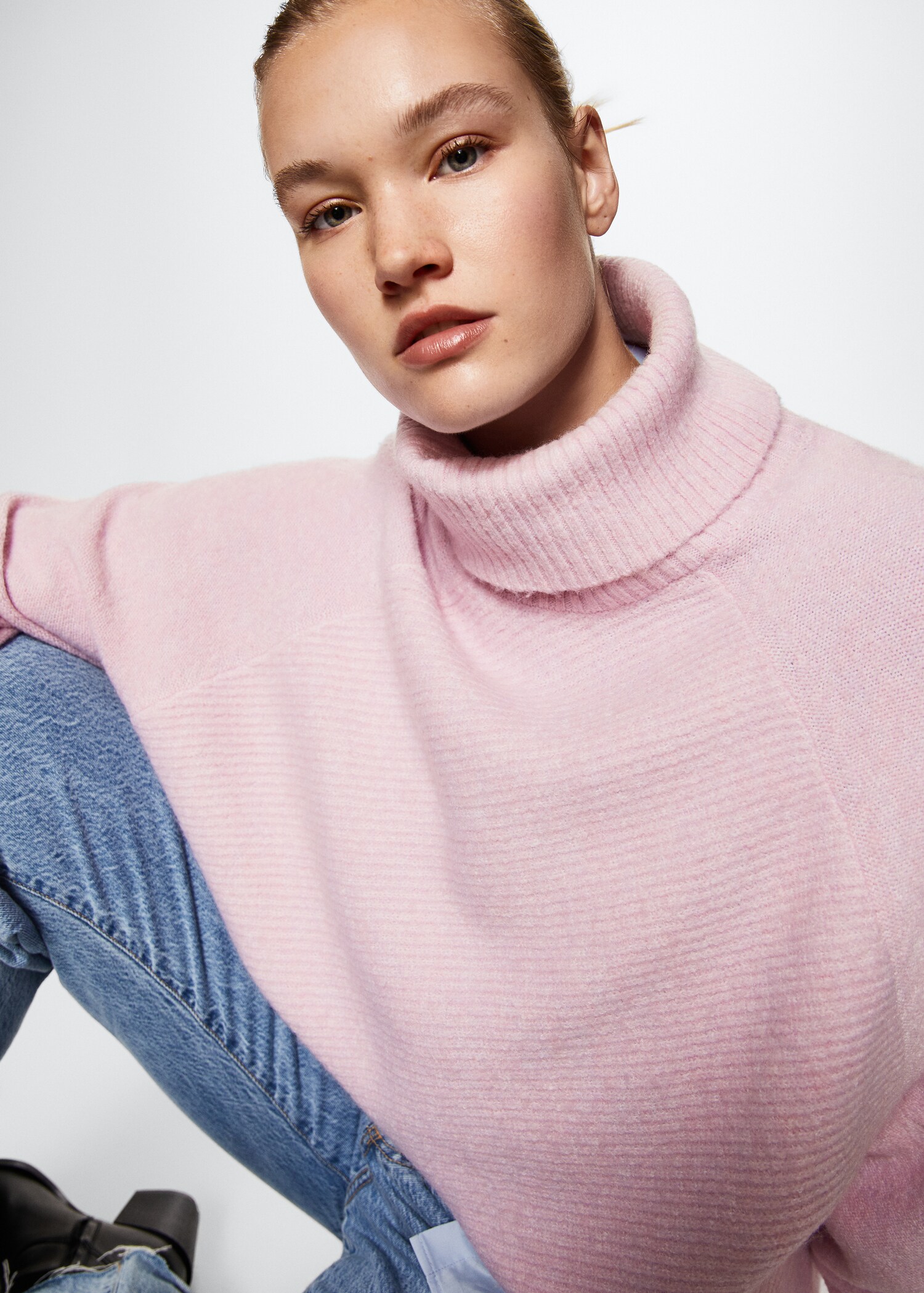Turtle neck sweater - Details of the article 4