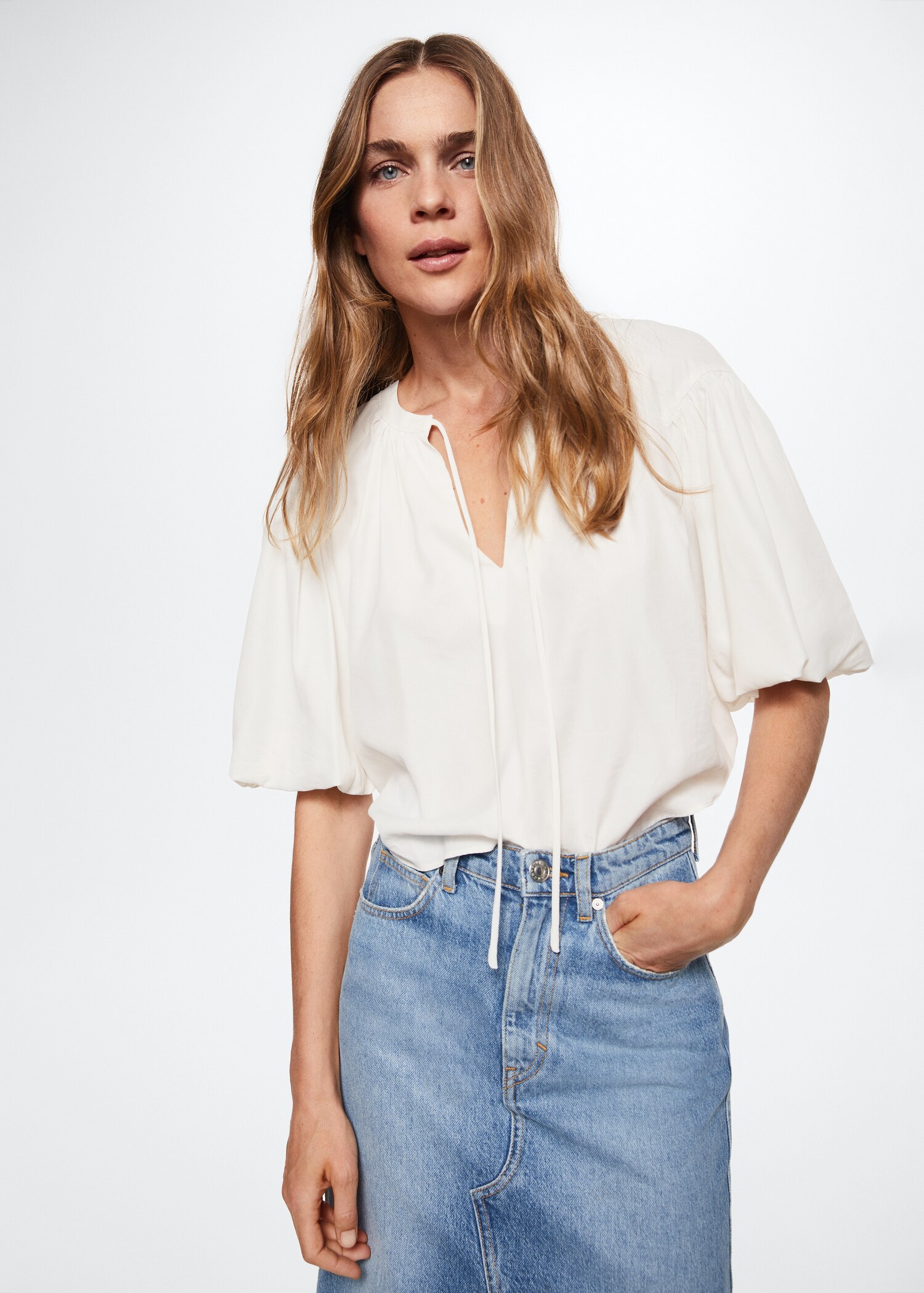 Lace flowy blouse - Medium plane
