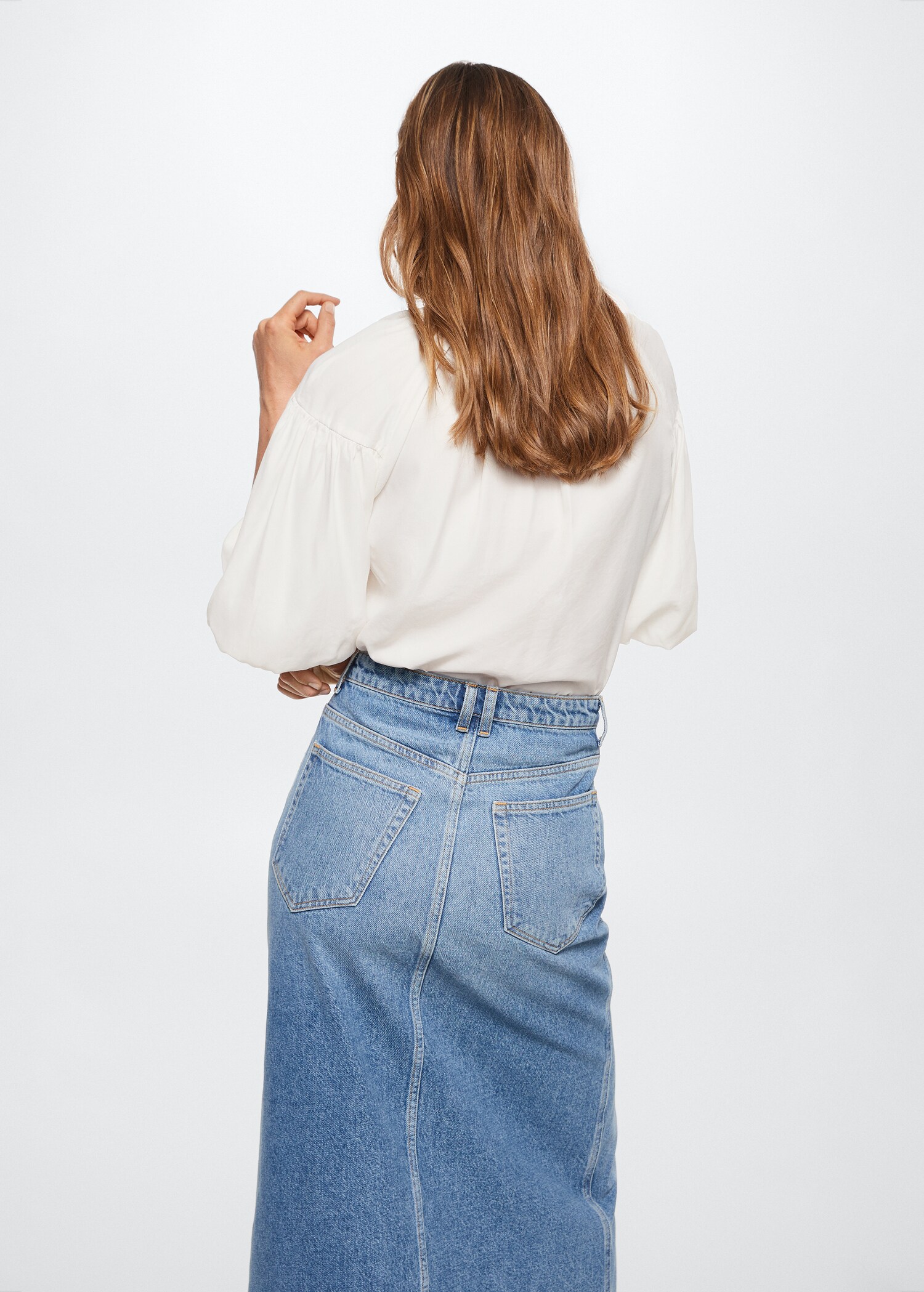 Lace flowy blouse - Reverse of the article