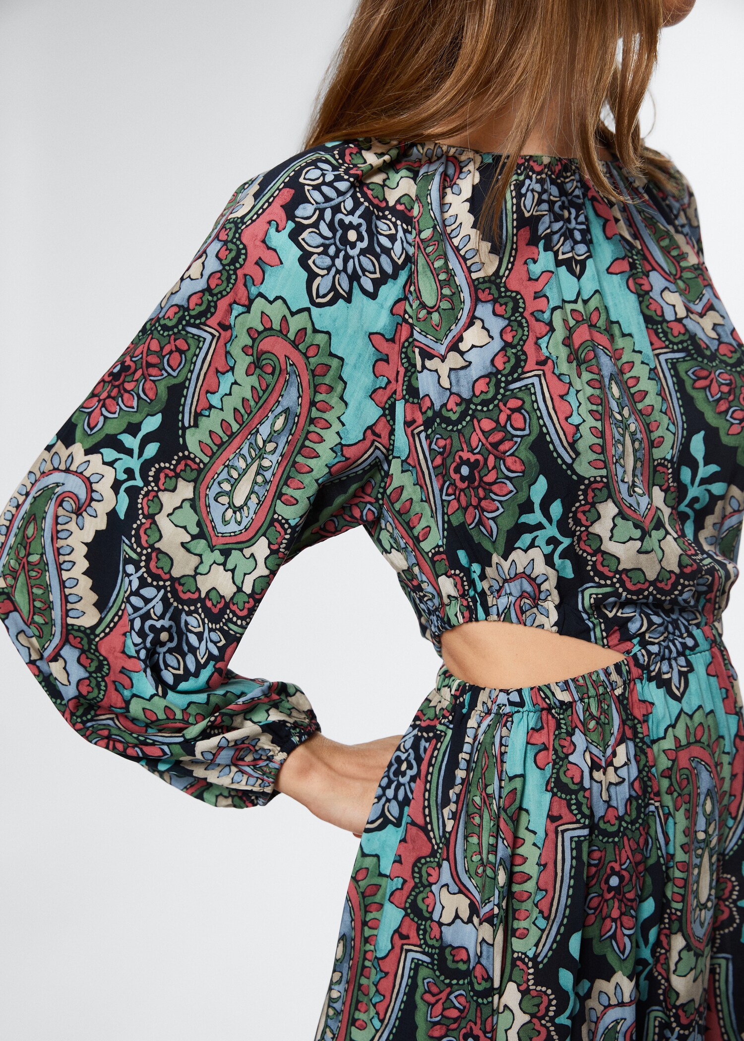 Kleid mit Paisley-Muster - Detail des Artikels 6