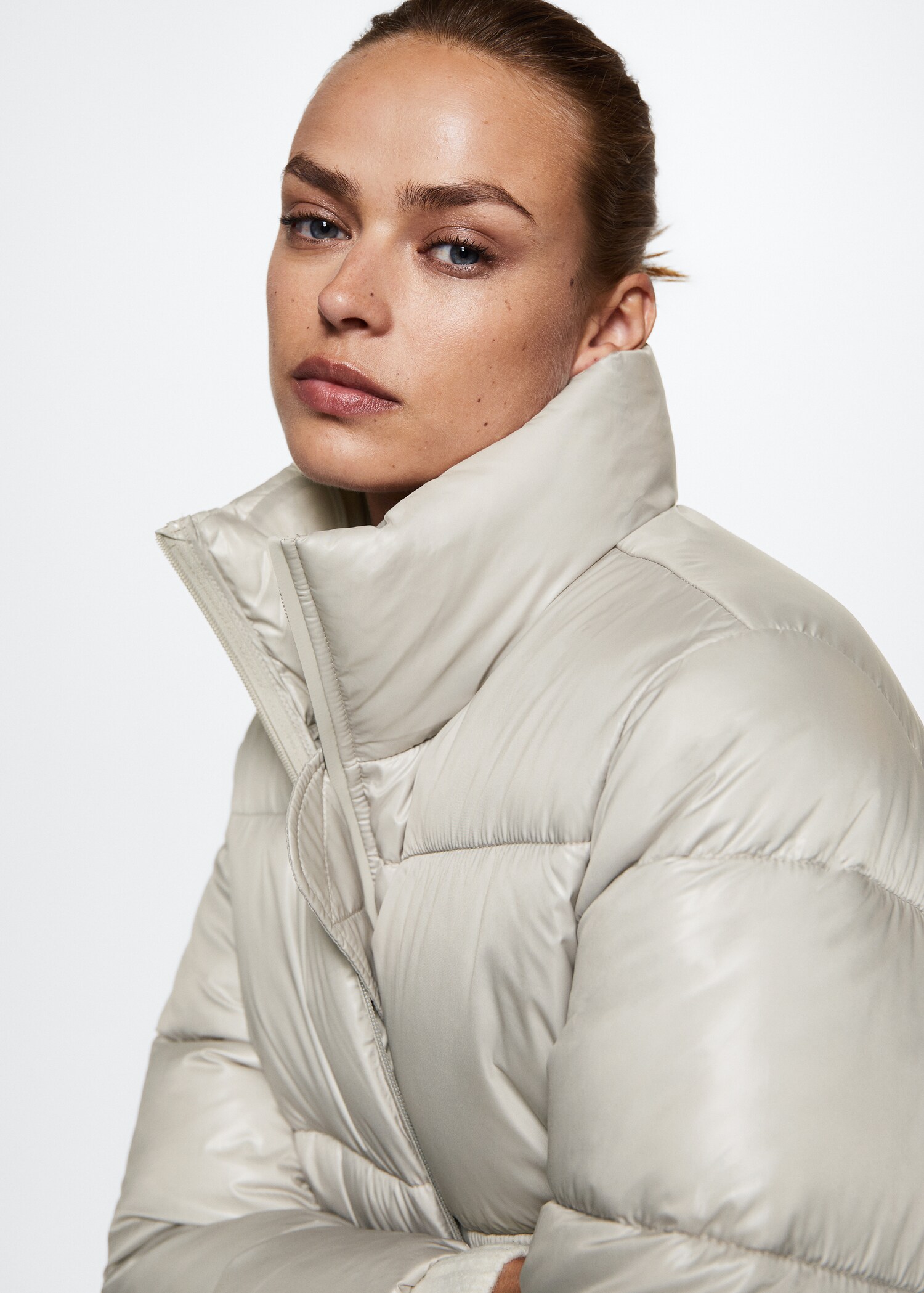 Long collar quilted coat - Details of the article 1