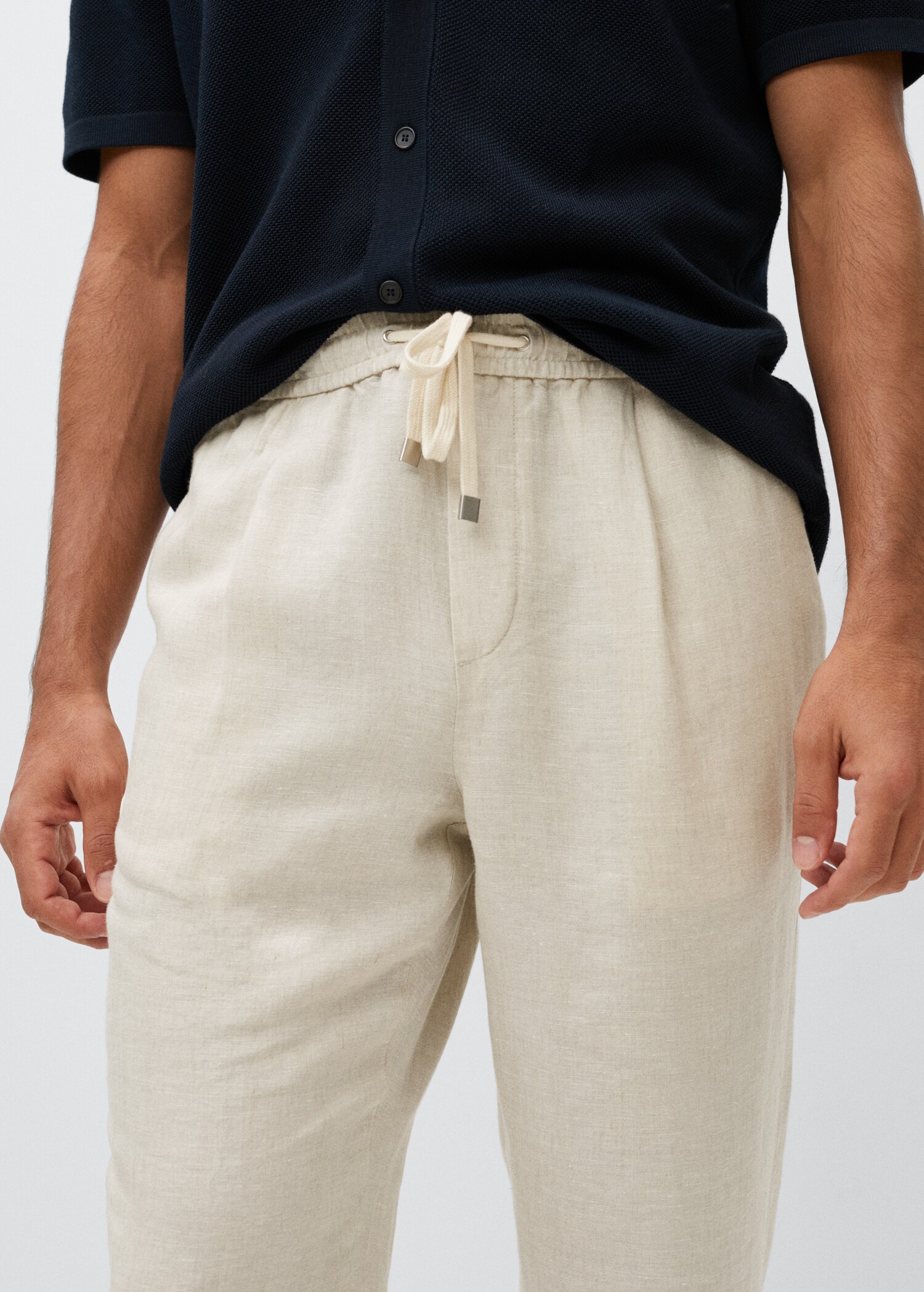 Pleated linen joggers - Details of the article 1