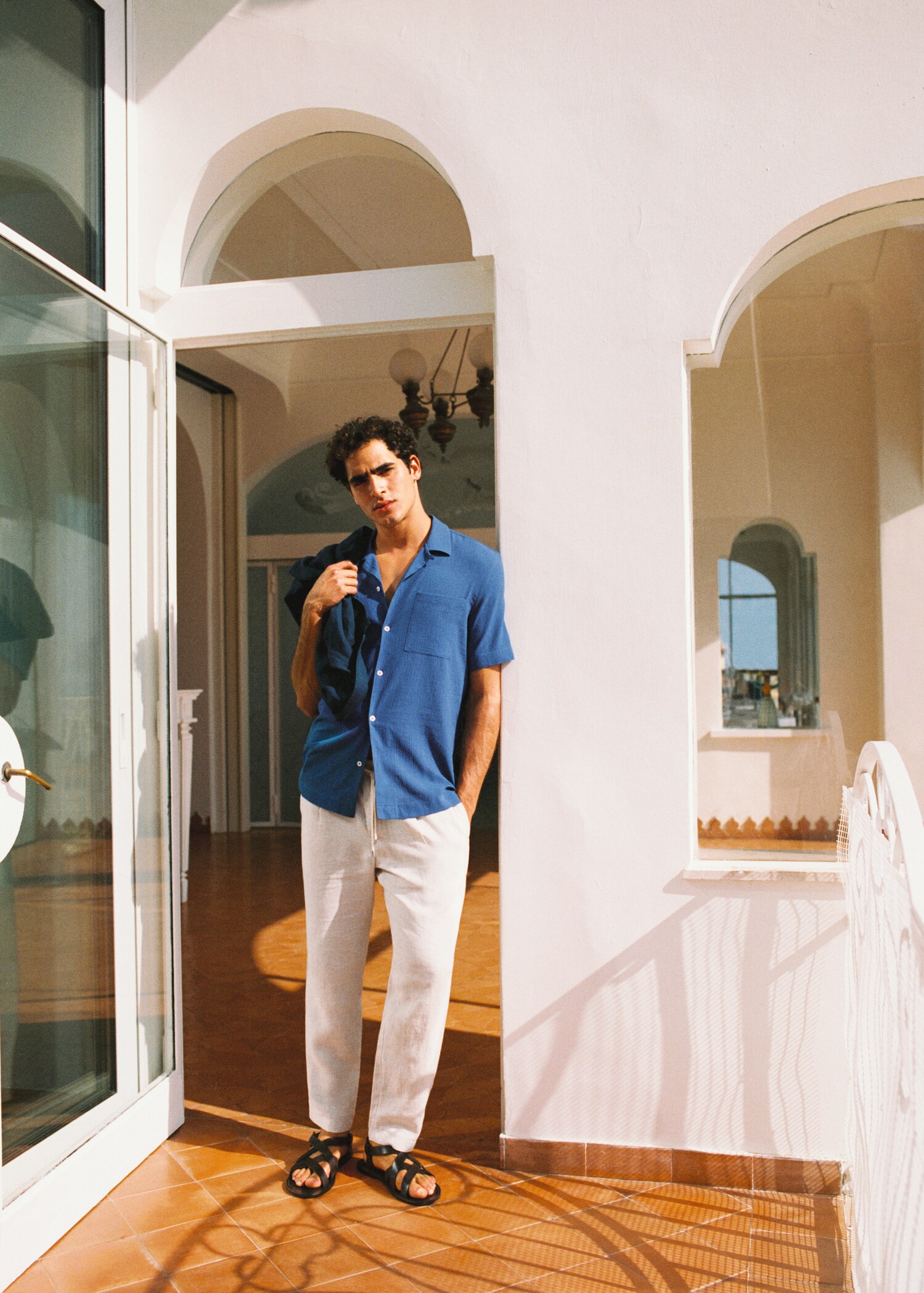 Pleated linen joggers - Details of the article 9