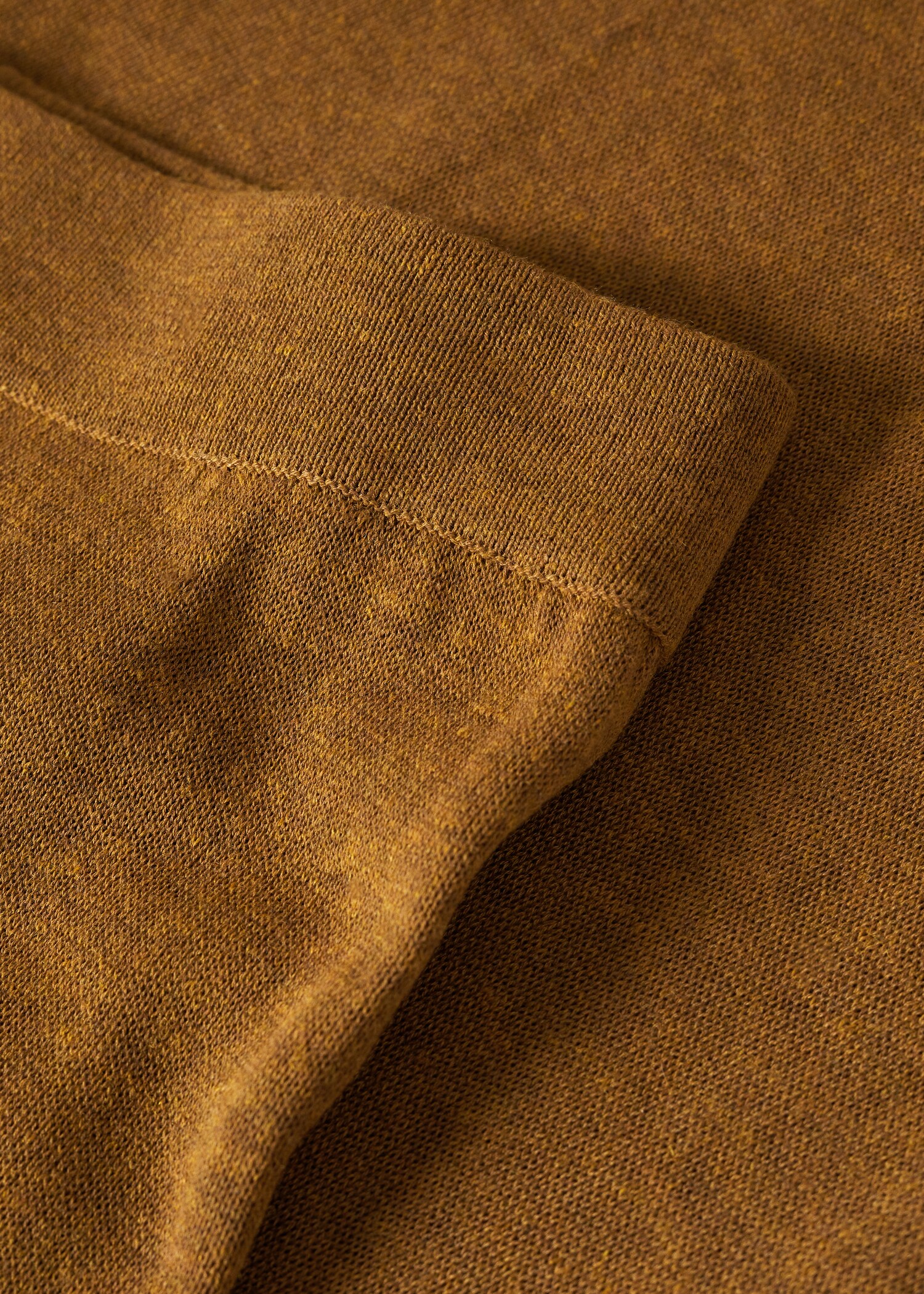 Side slit knit pants - Details of the article 8