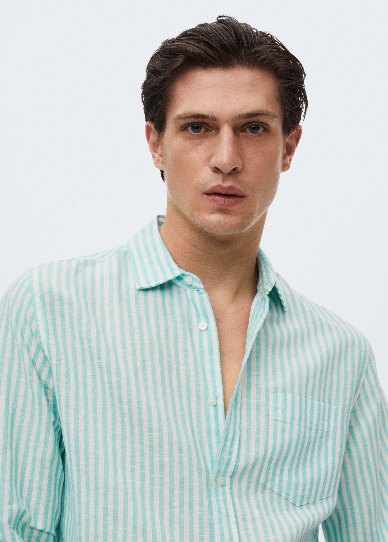 Slim fit striped linen shirt - Details of the article 1