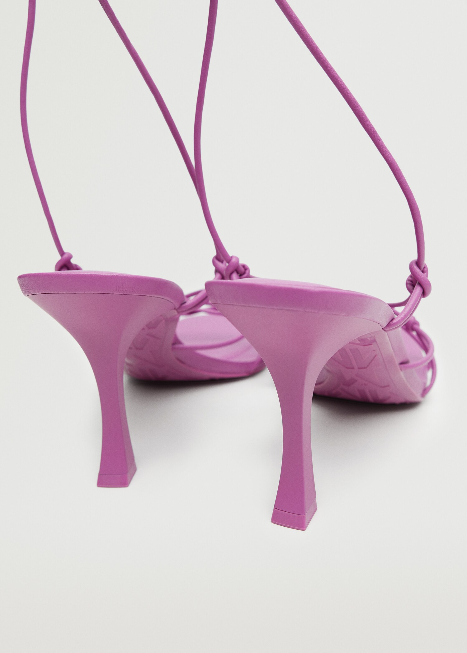 Heel strips sandals - Details of the article 2