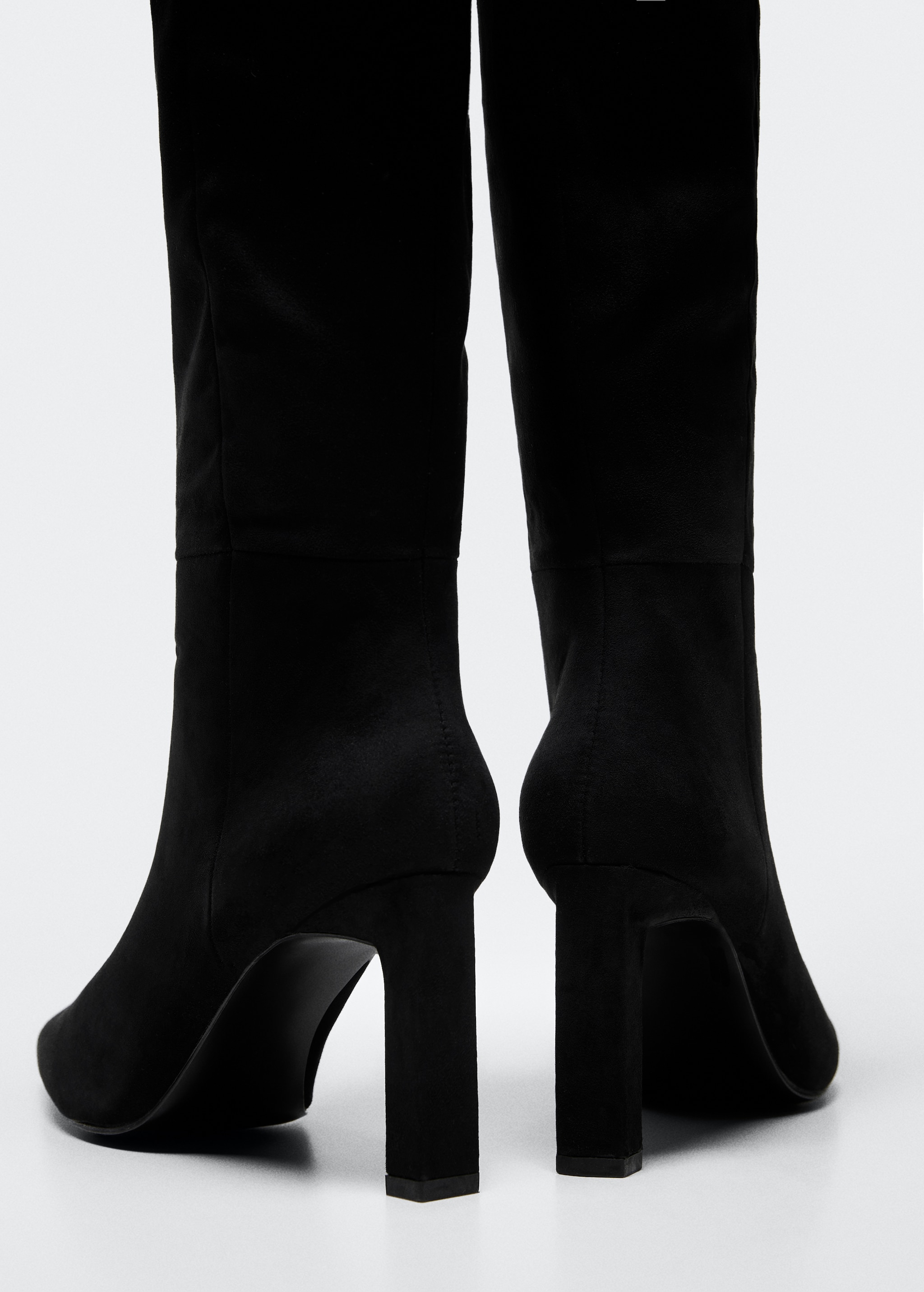 High heel boots - Details of the article 3