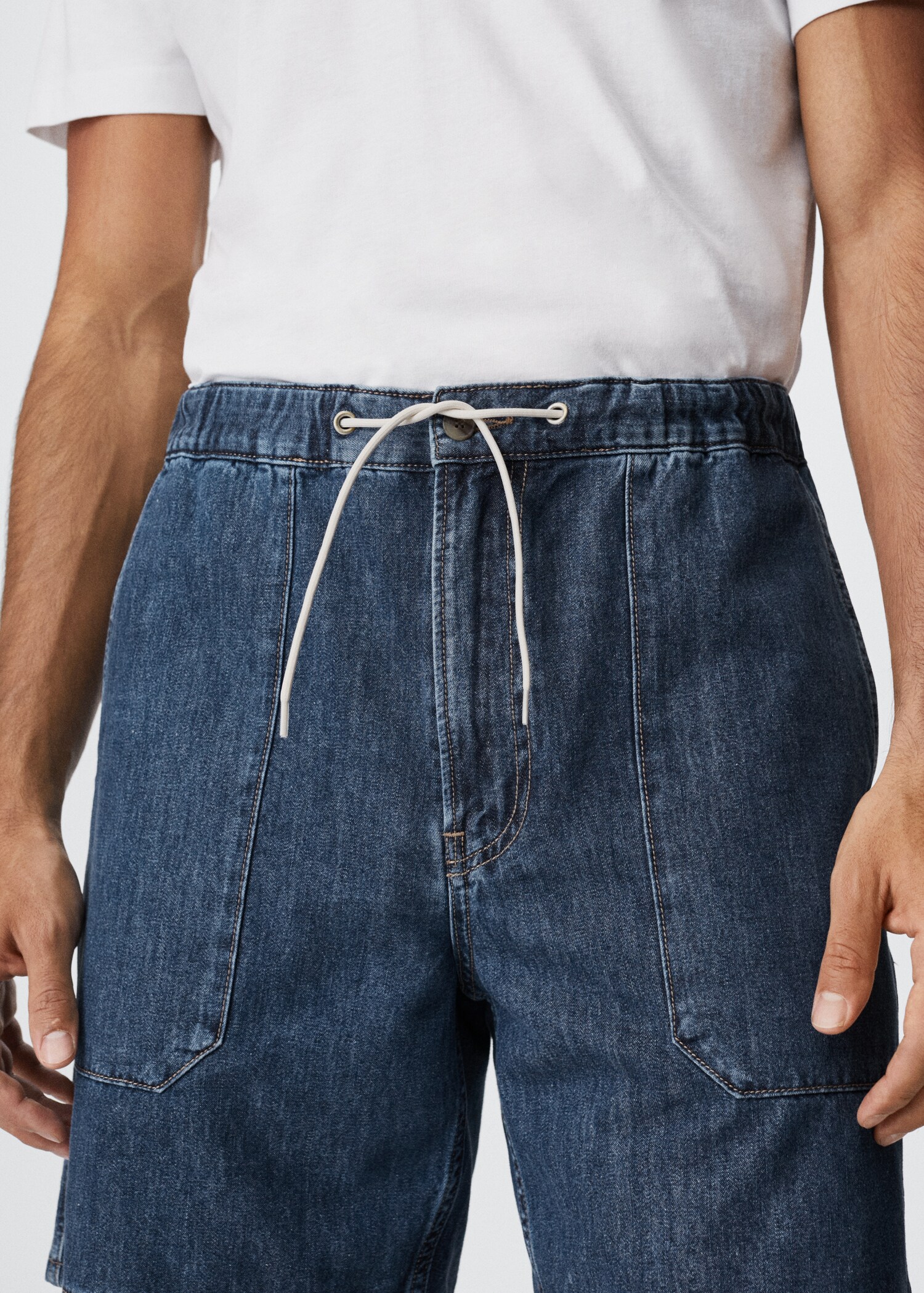 Jeans-Bermudashorts mit Kordelzug - Detail des Artikels 1