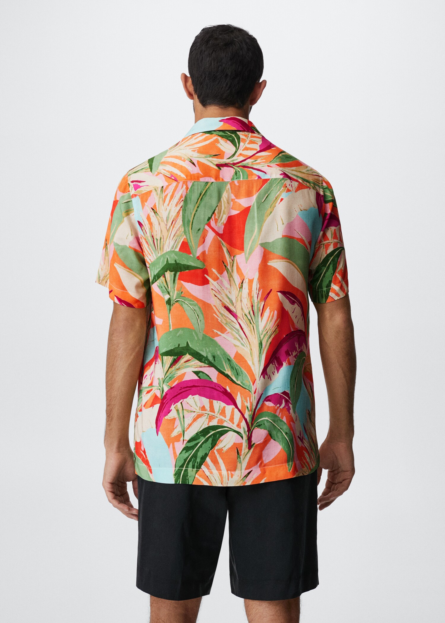 Printed flowy shirt - Reverse of the article