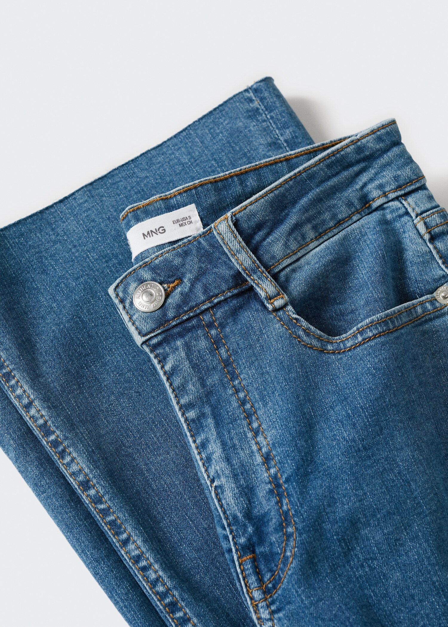 Jeans flare - Dettaglio dell'articolo 8