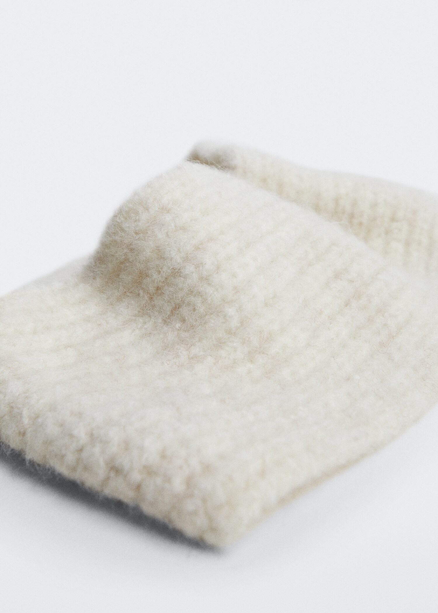 Knitted headband - Details of the article 2
