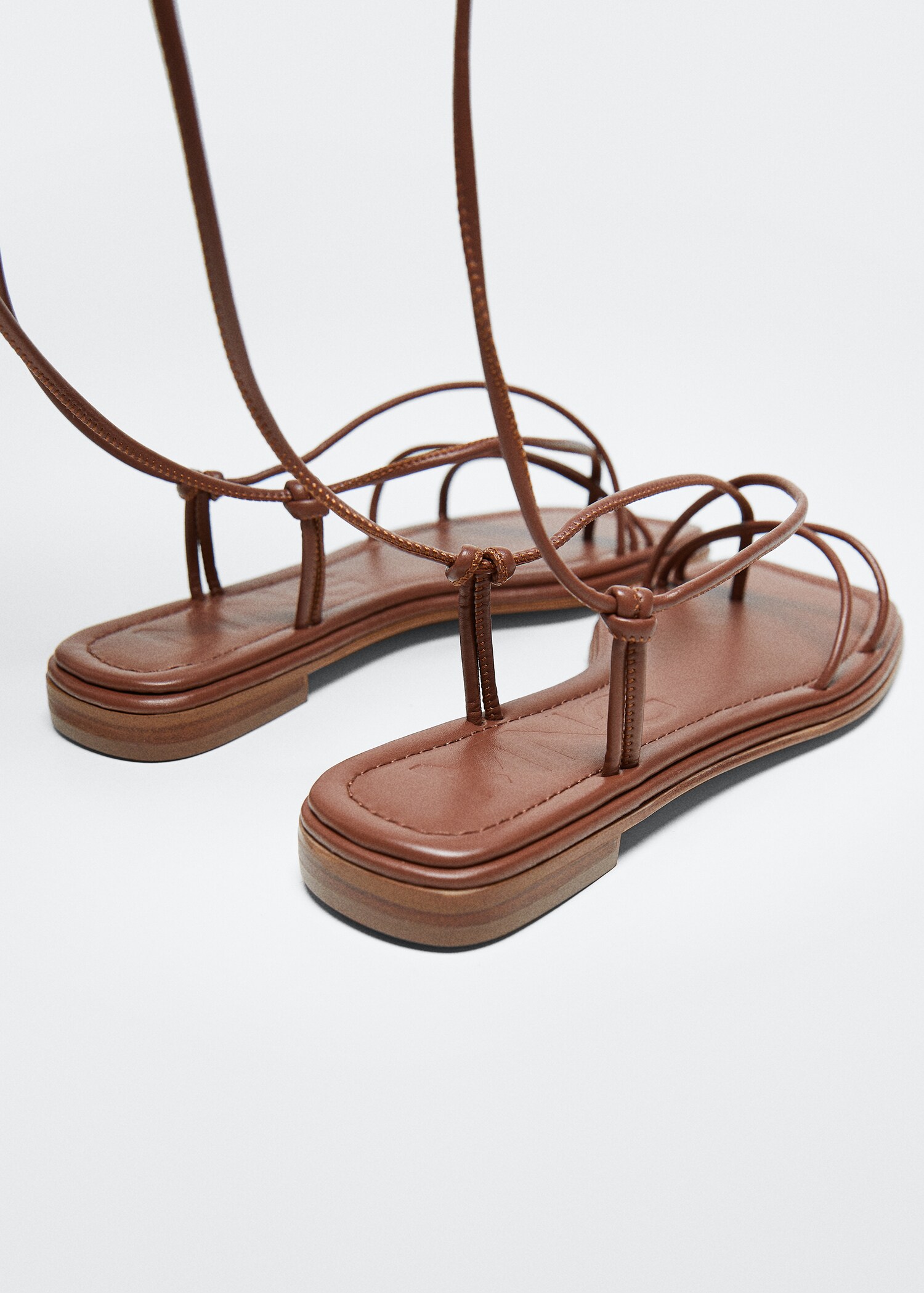 Sandalias cruzadas tiras - Detalle del artículo 2