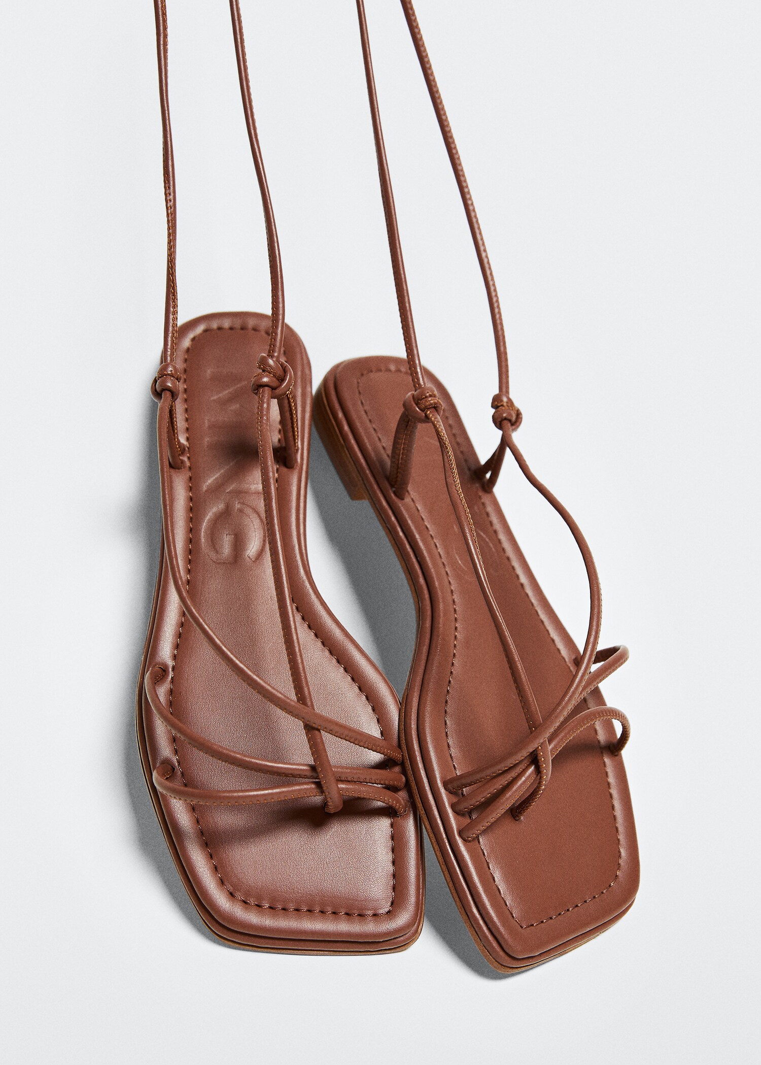 Sandalias cruzadas tiras - Detalle del artículo 4