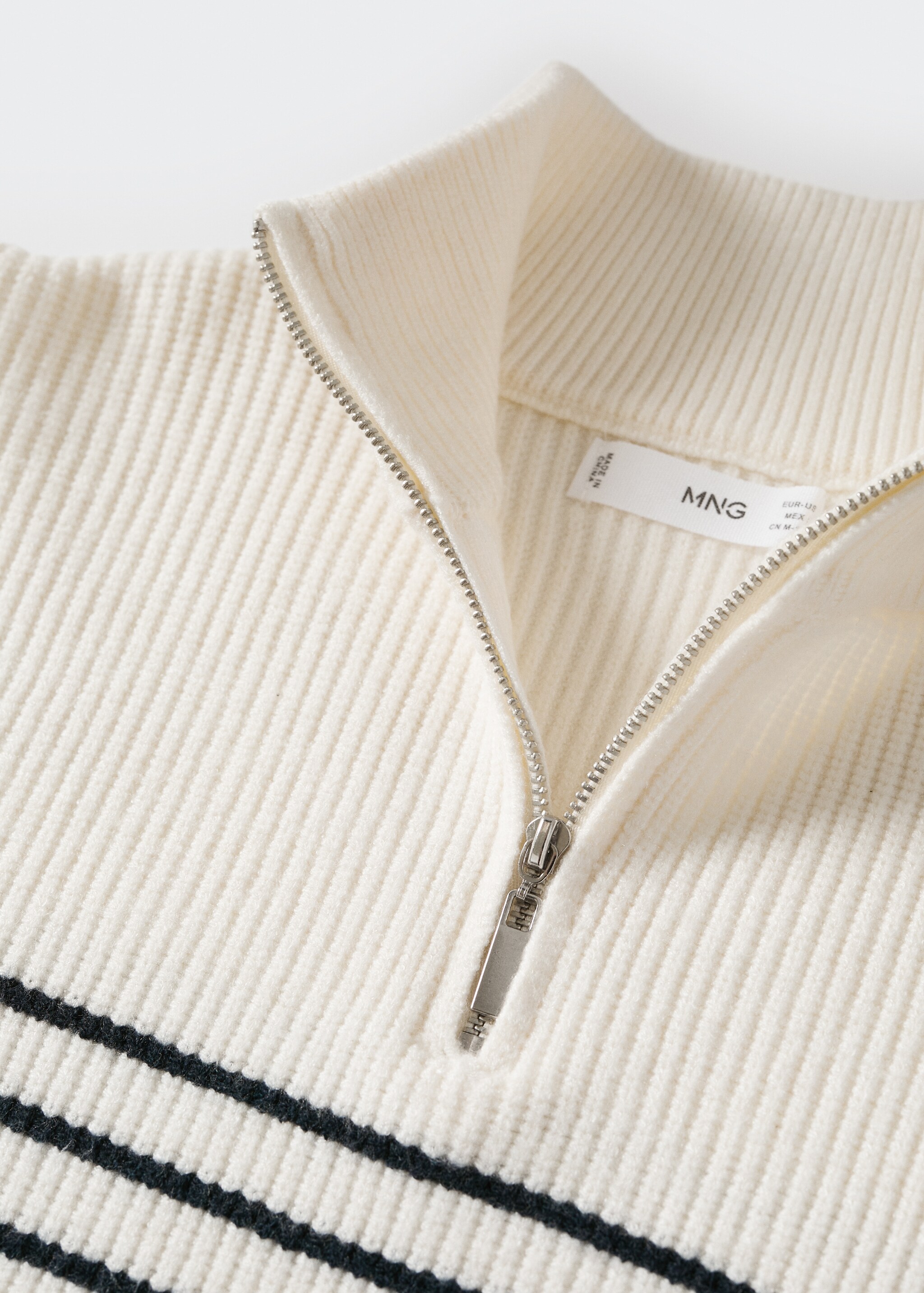 Striped sweater with zip - Details of the article 8