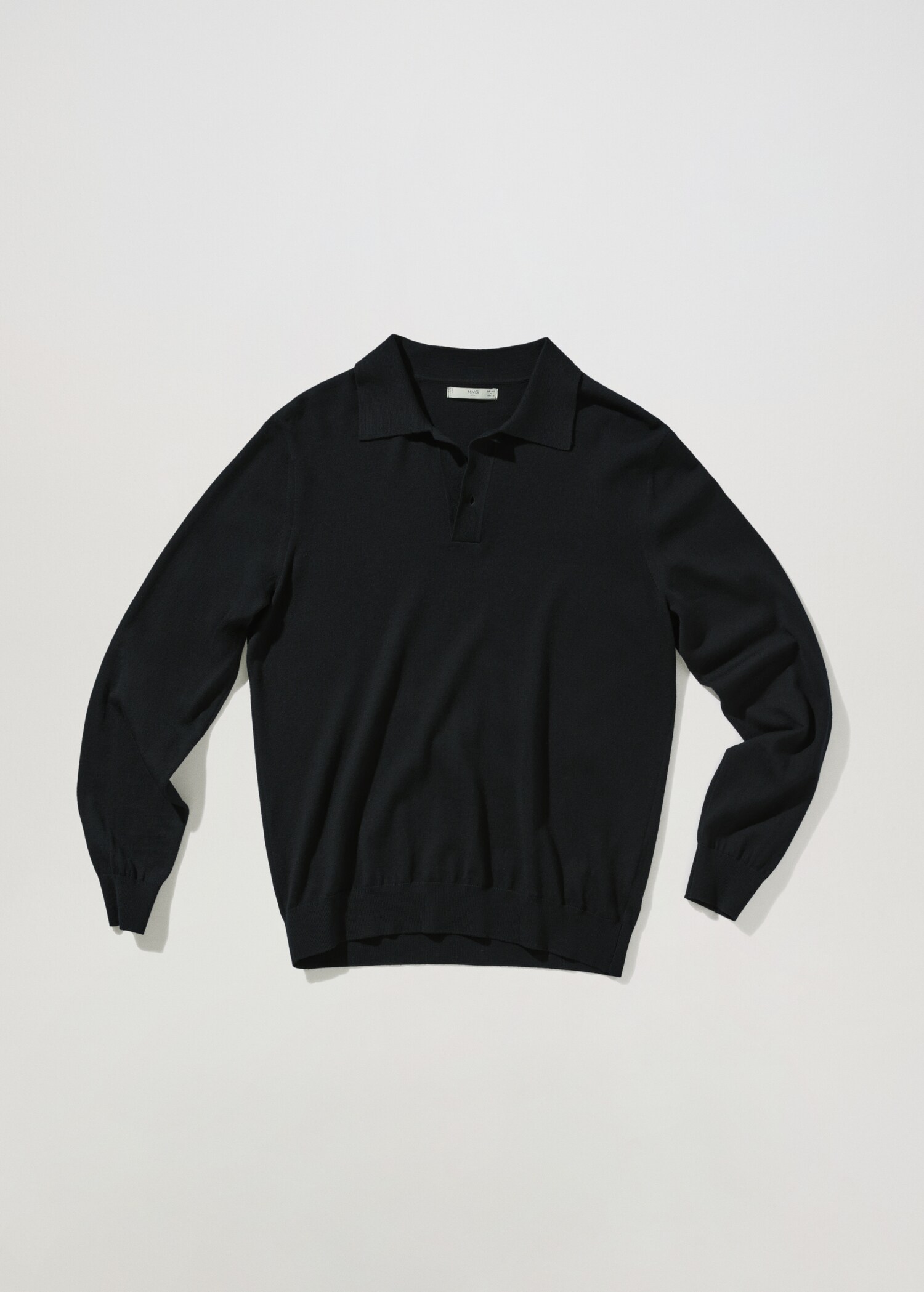 Knitted woollen polo shirt - Article without model