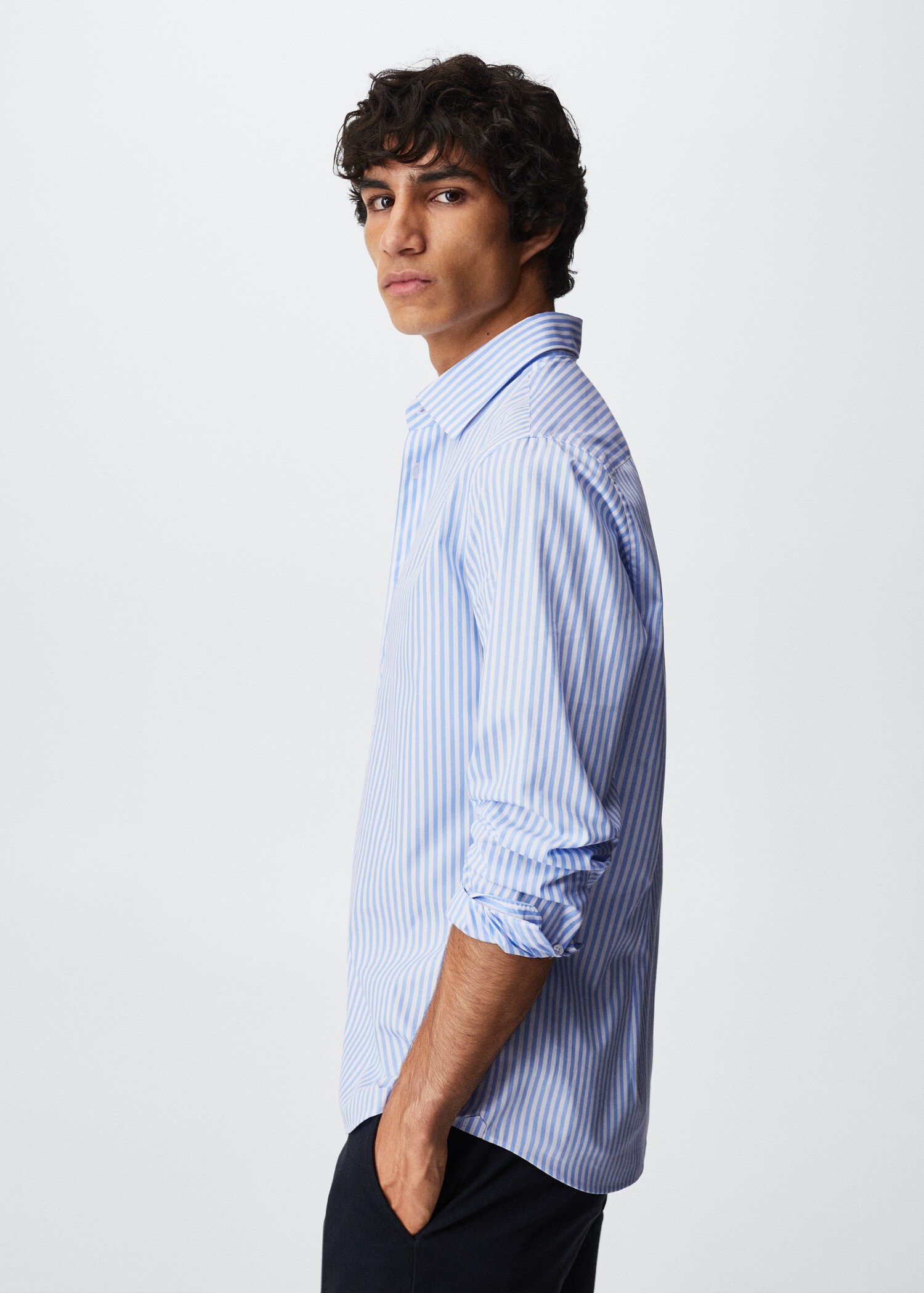 Striped cotton shirt - Details of the article 2