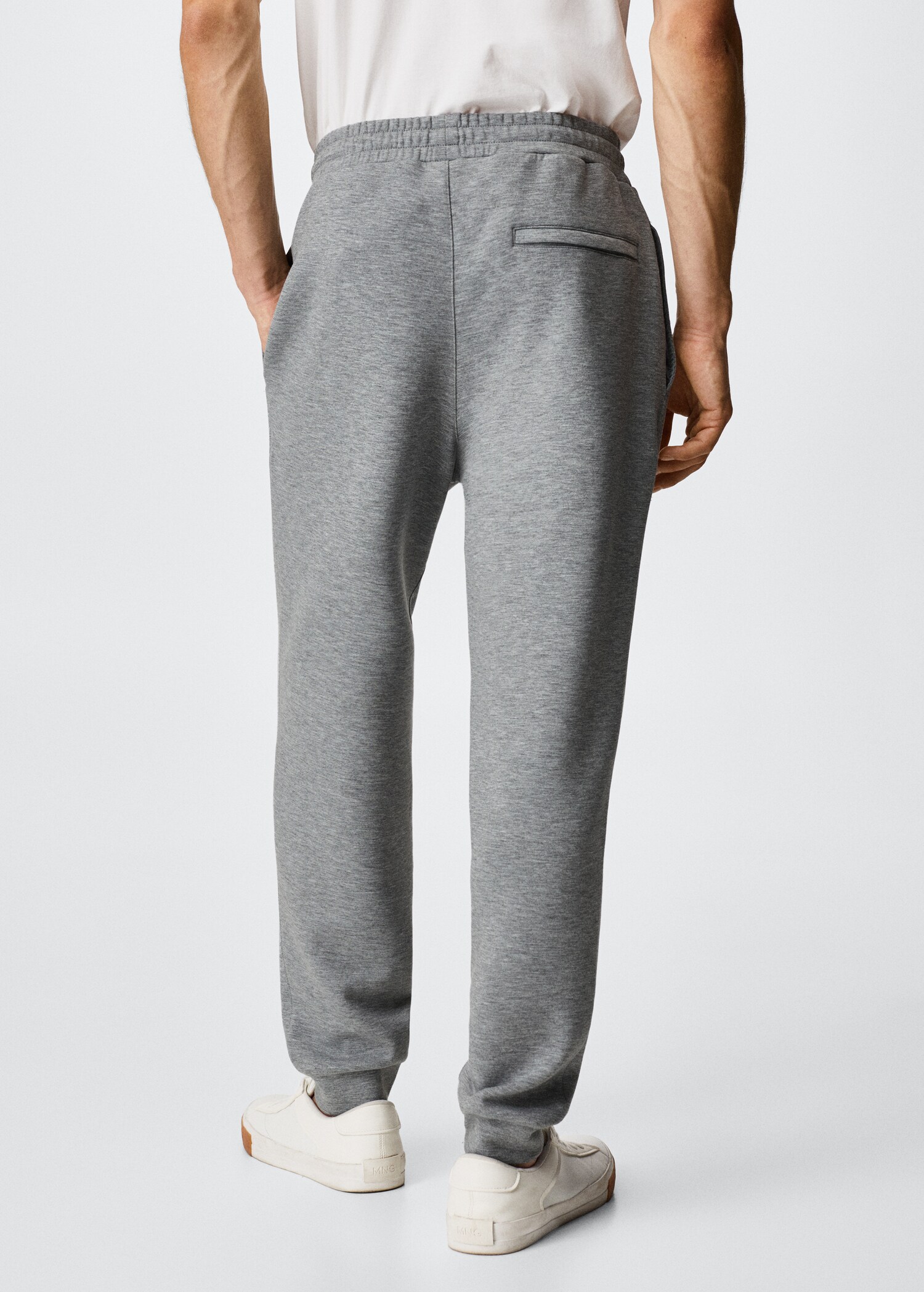 Breathable joggers - Reverse of the article
