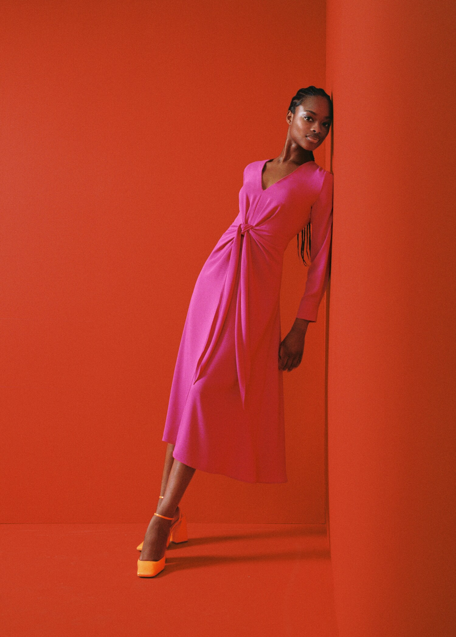 Midi-Kleid mit Schleife - Detail des Artikels 6