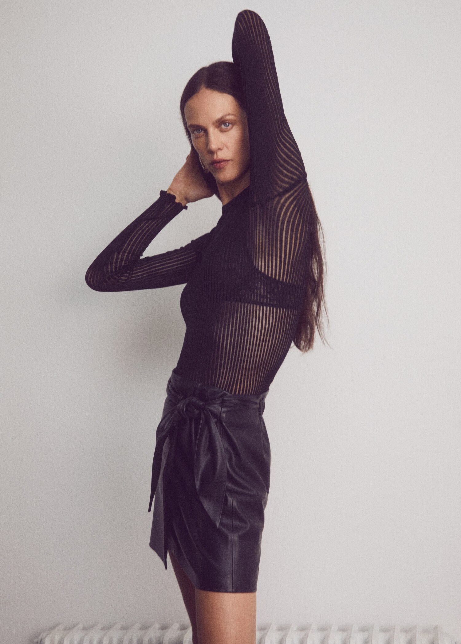 Leather-effect skirt - Details of the article 7