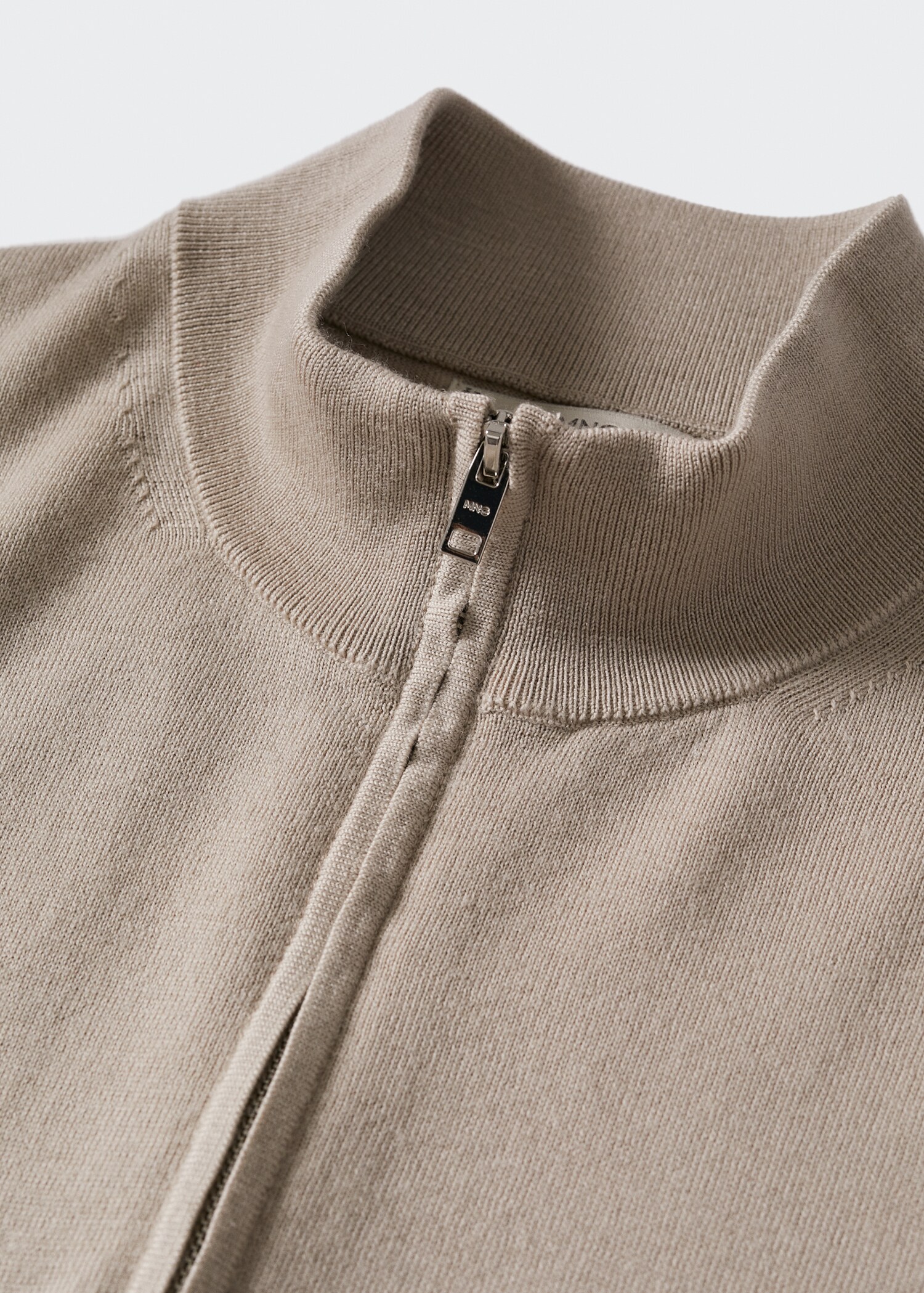 Wool zip neck jumper - Details of the article 8