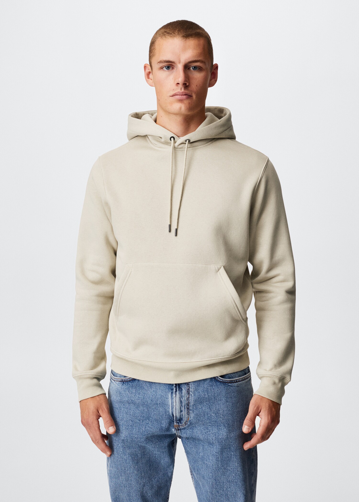Sweater à capuche coton - Plan moyen
