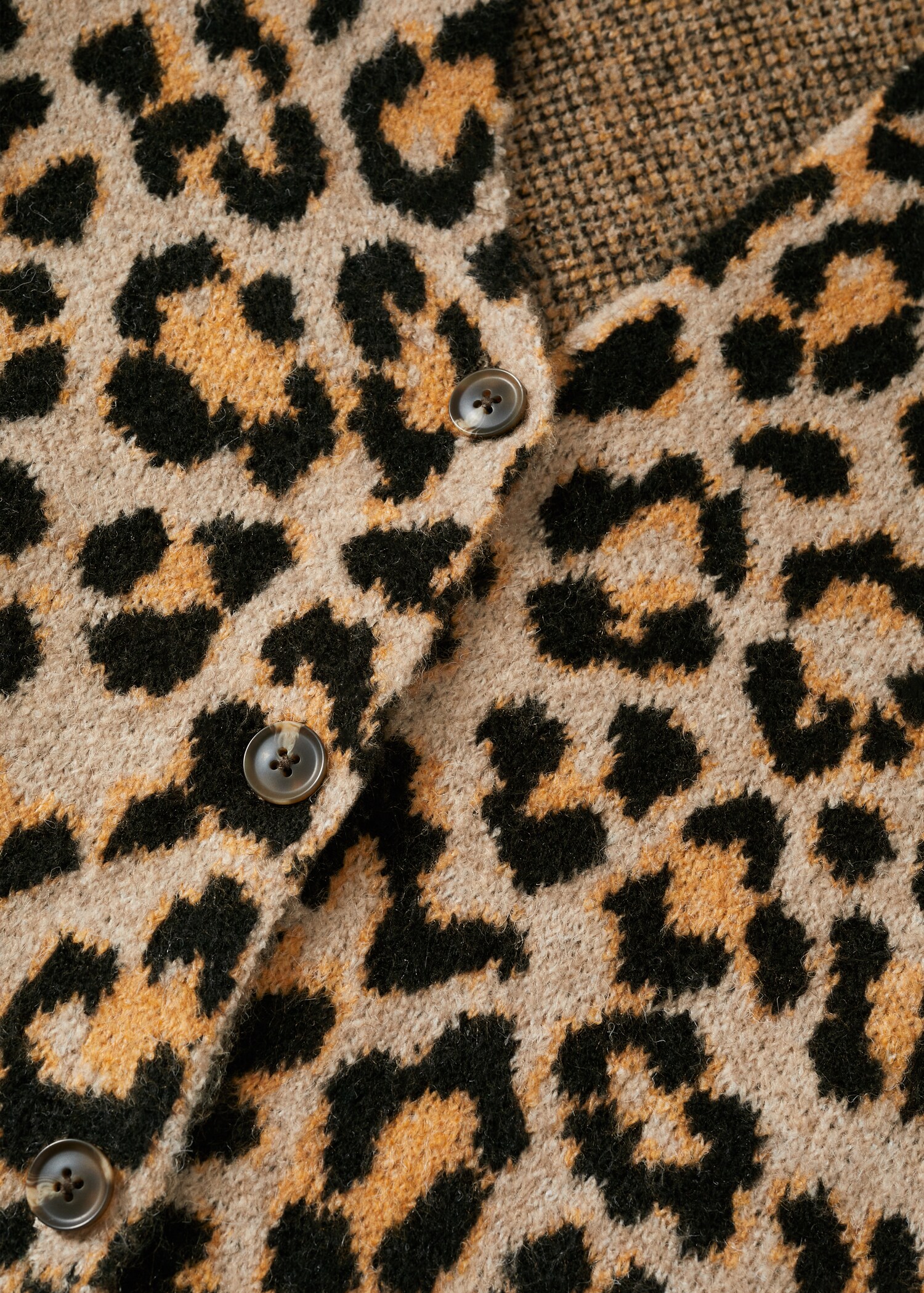 Animal print cardigan - Details of the article 8