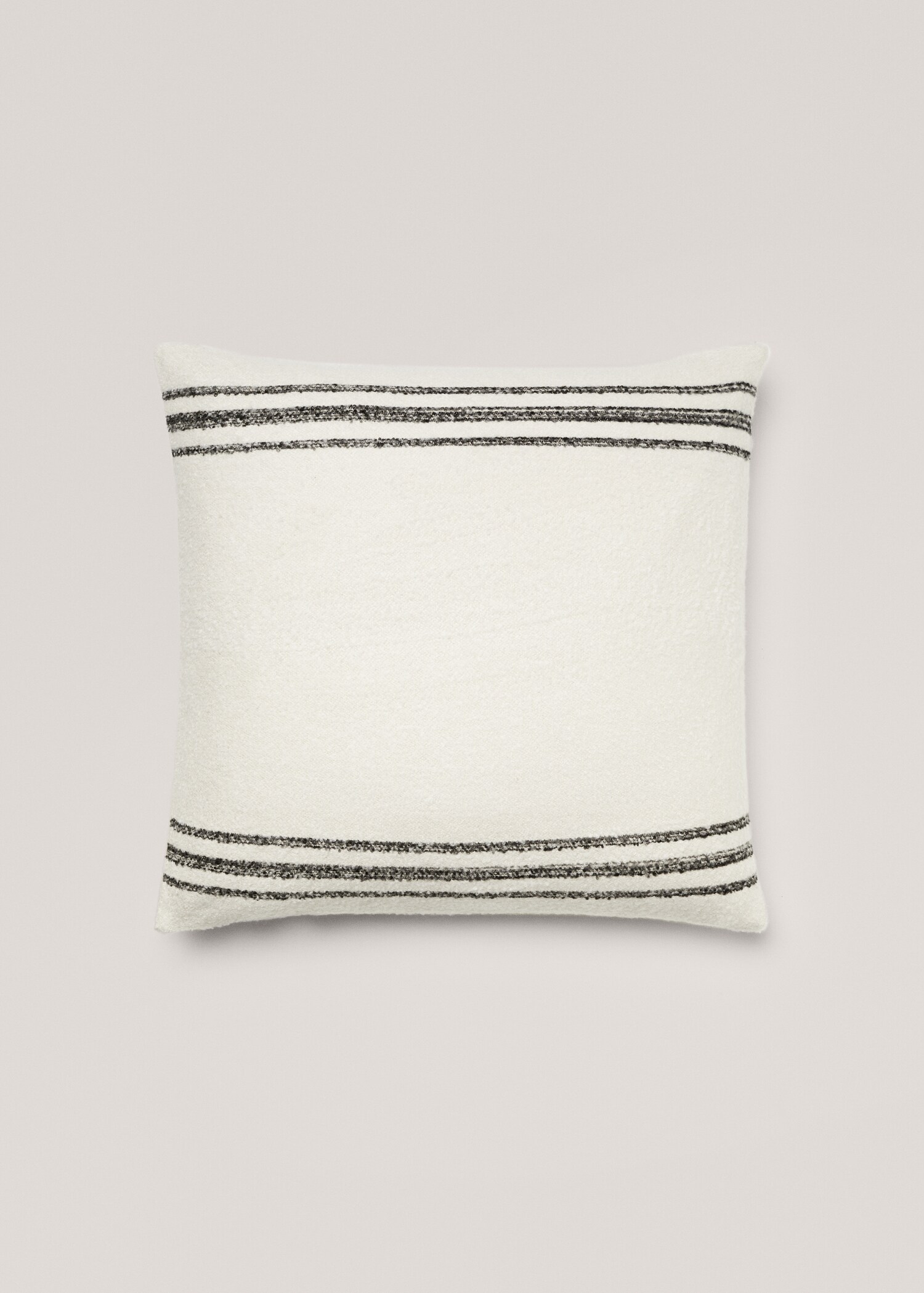 Striped cushion case 60x60cm - Article without model