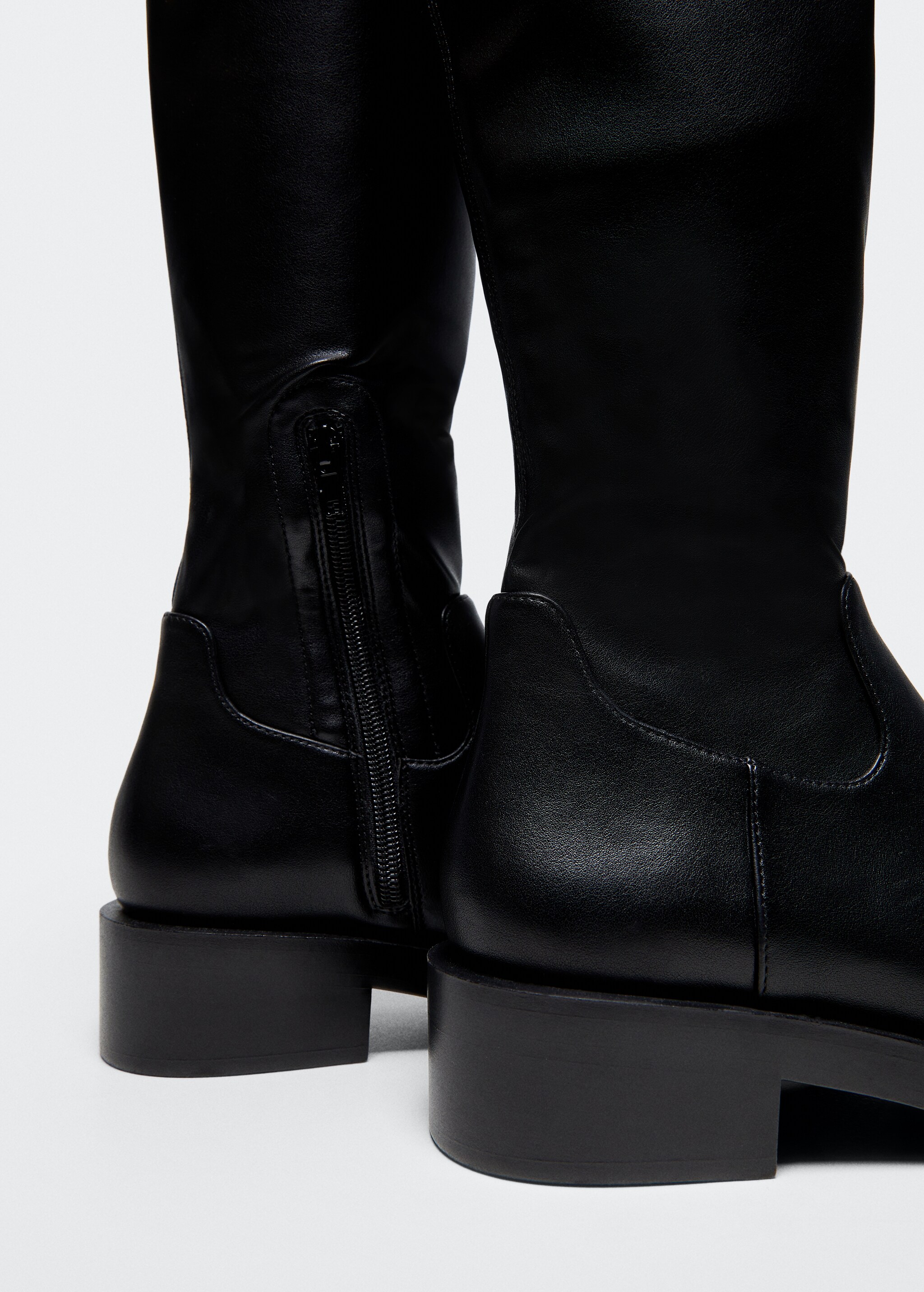 Knee-length boots - Details of the article 1