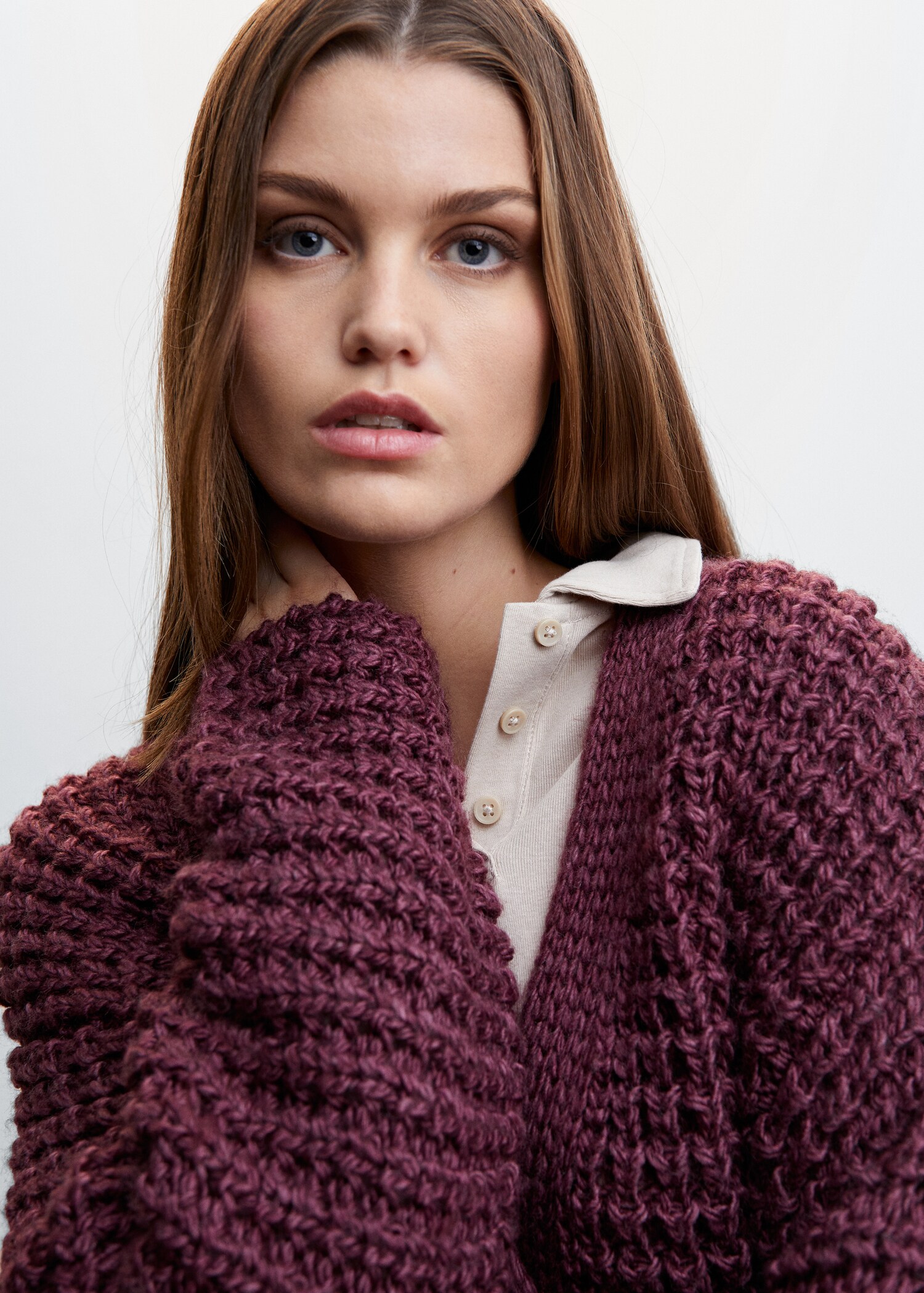 Oversized cardigan with buttons - Details of the article 1