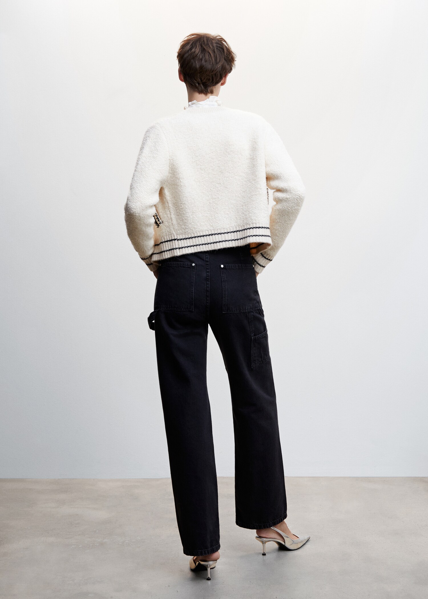 Knitted cardigan with jewel button  - Reverse of the article