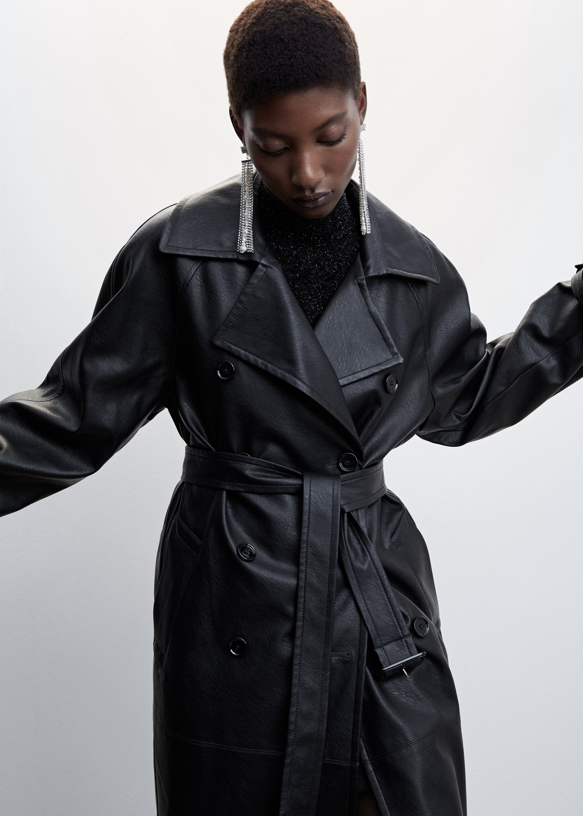 Leather-effect trench coat - Details of the article 6